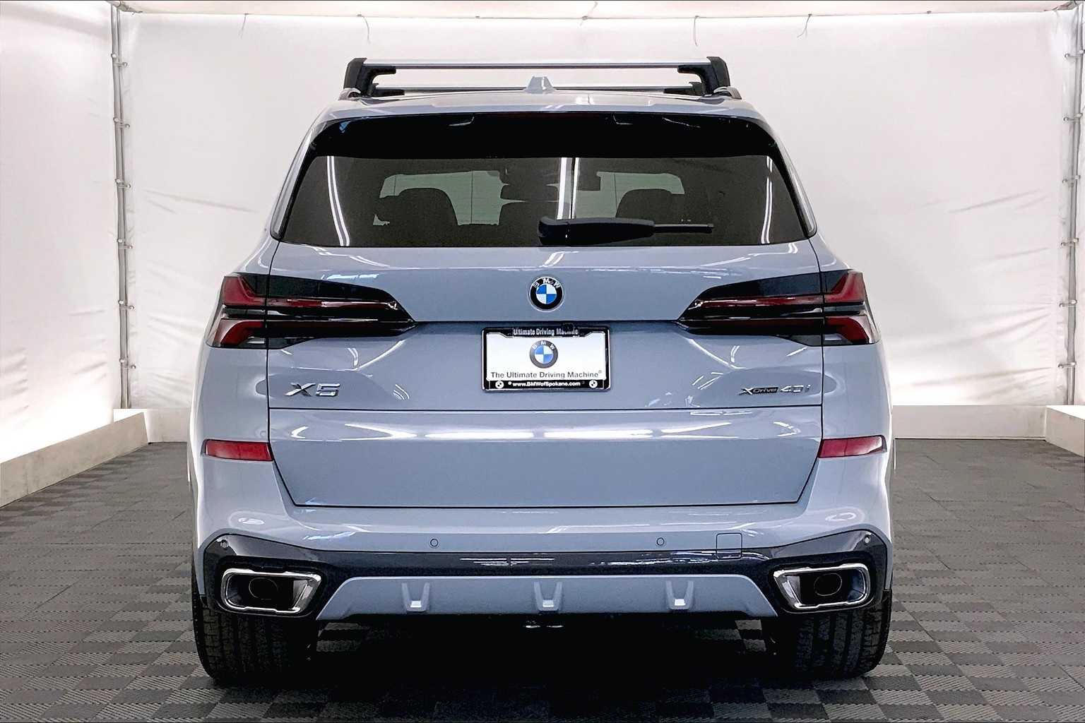 Thumbnail: 2026 BMW X5 - 5