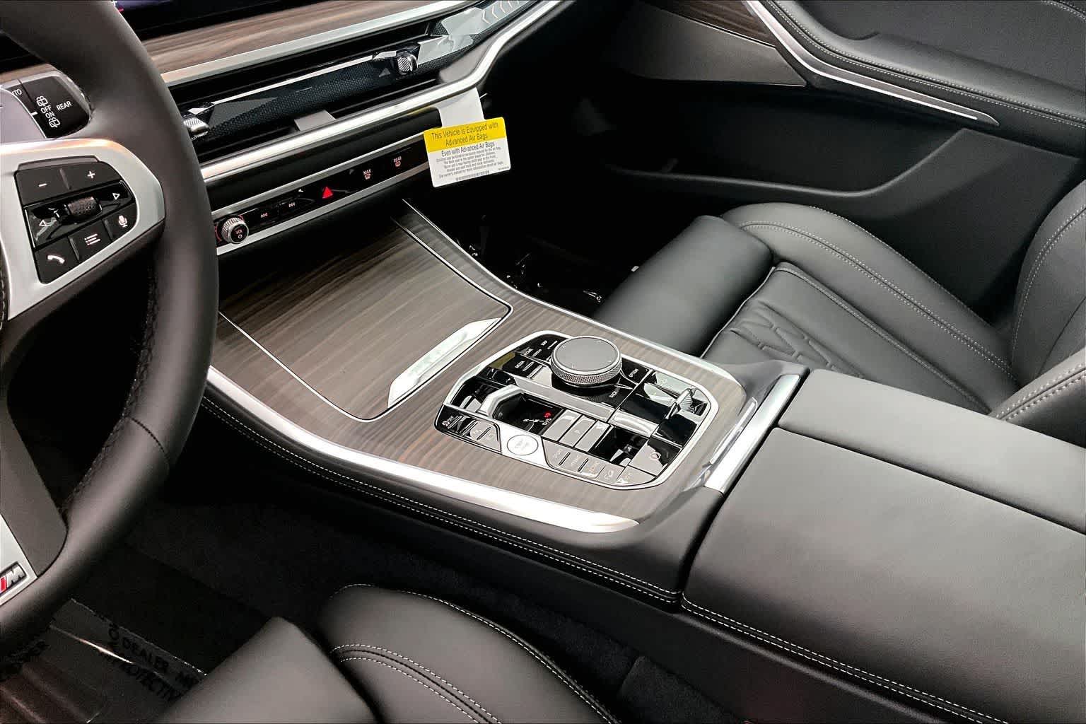 Thumbnail: 2026 BMW X5 - 17