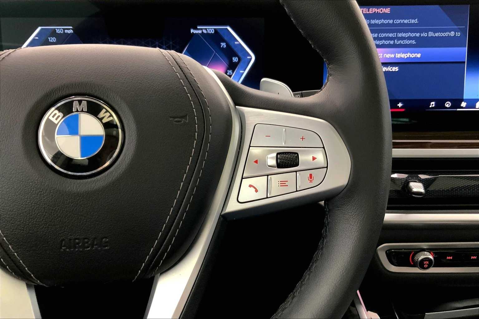 Thumbnail: 2024 BMW X7 - 25