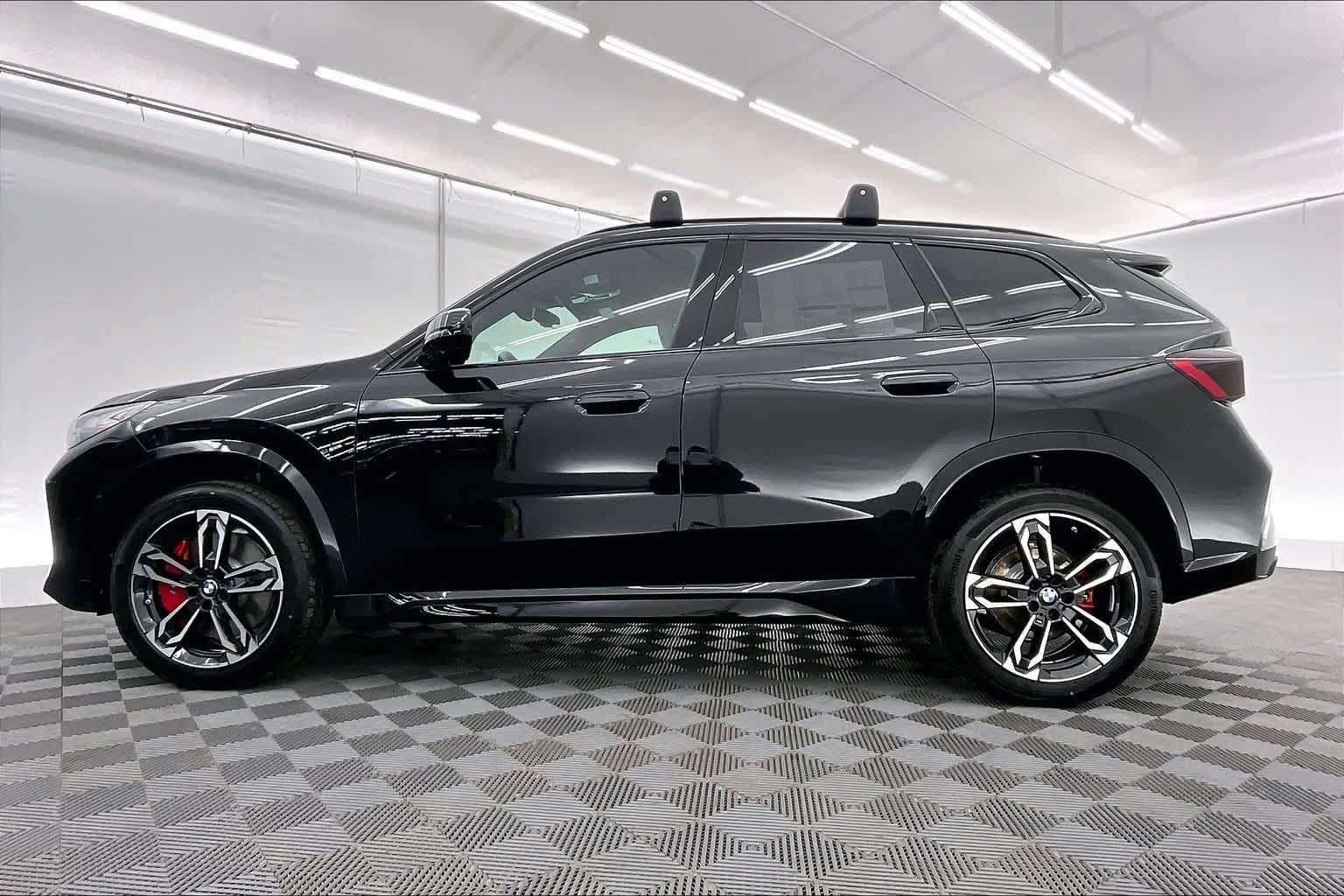 Thumbnail: 2026 BMW X1 - 3