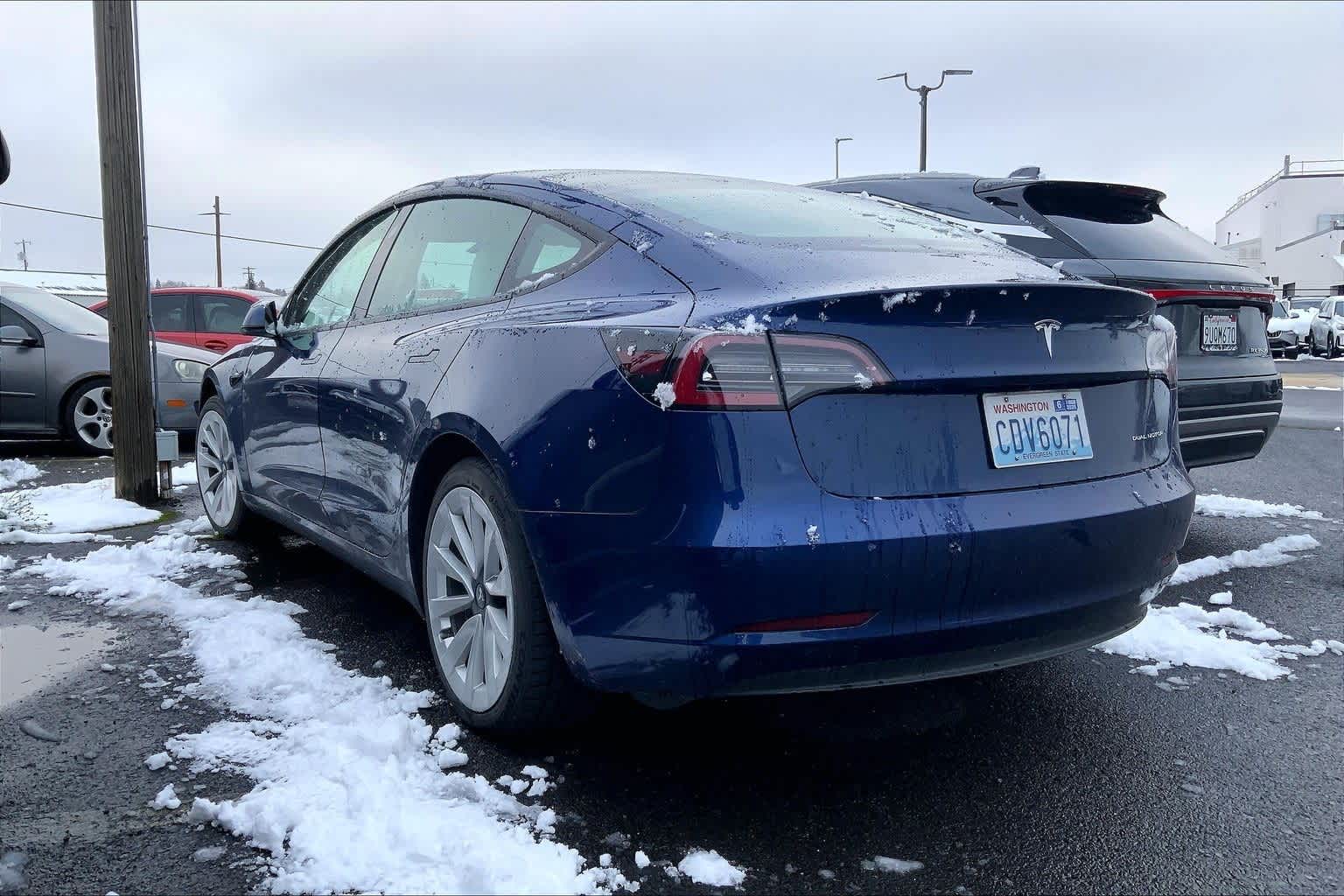 2022 Tesla Model 3 Long Range photo 4