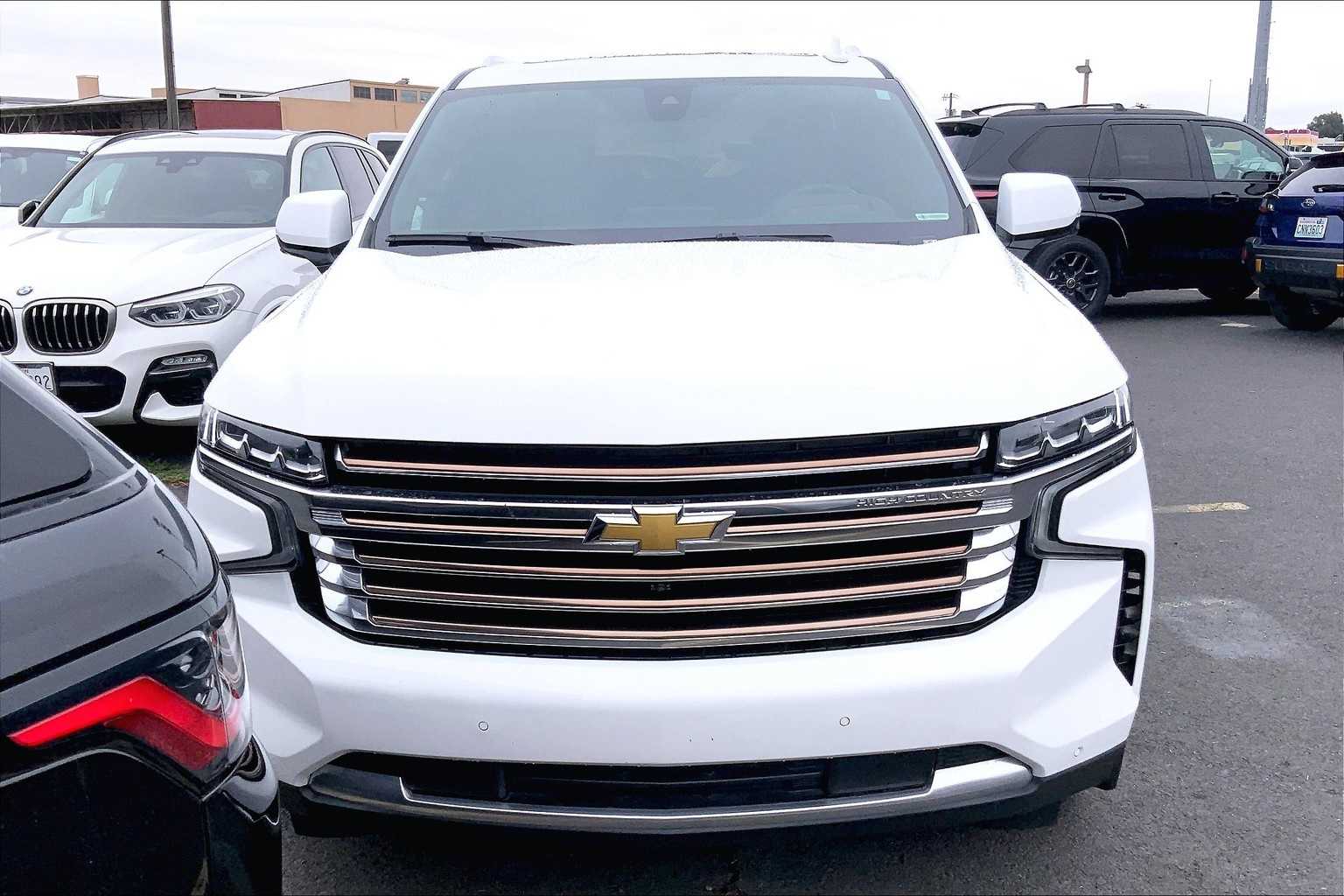 Thumbnail: 2022 Chevrolet Tahoe - 6