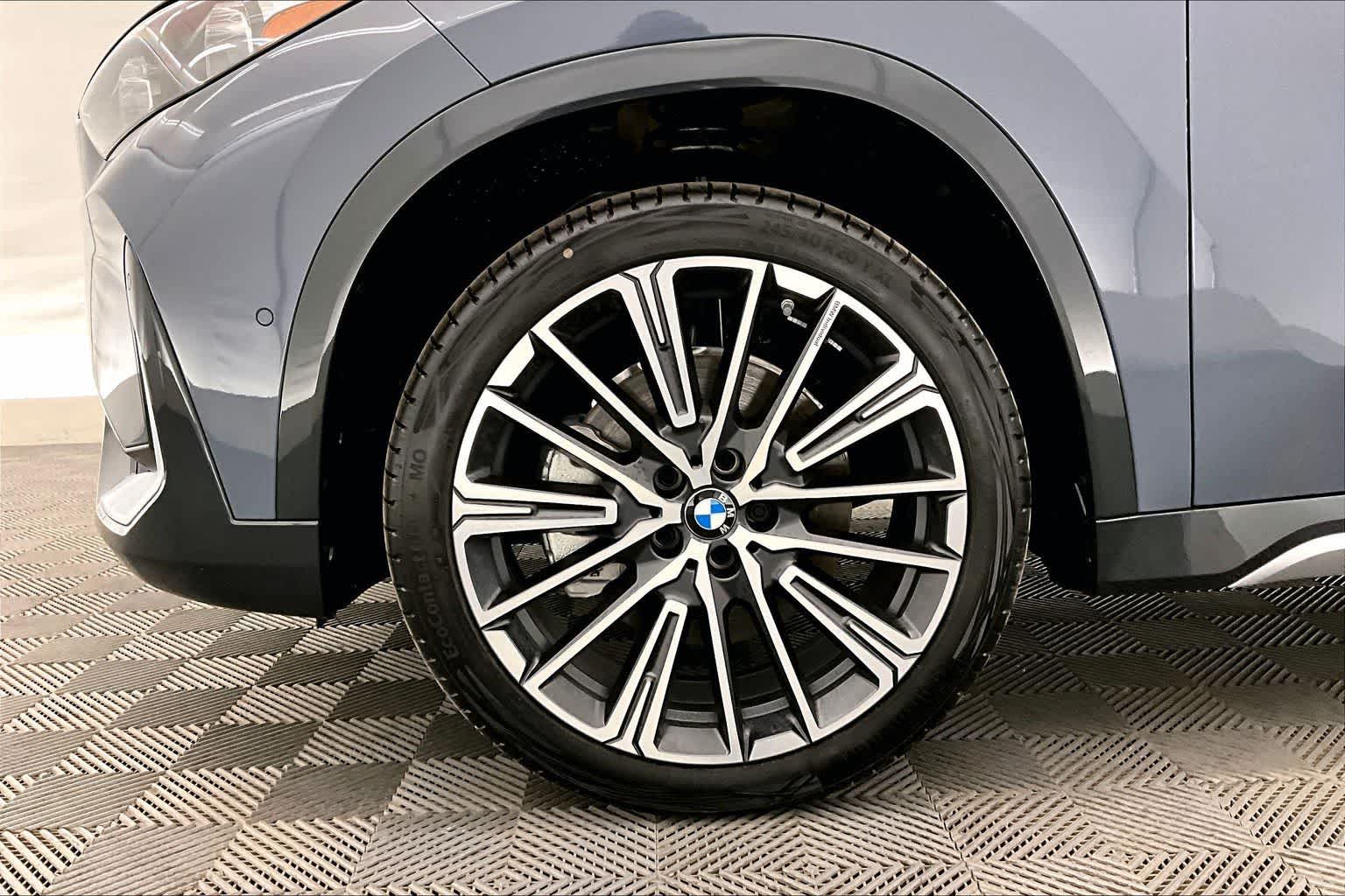 Thumbnail: 2026 BMW X1 - 8