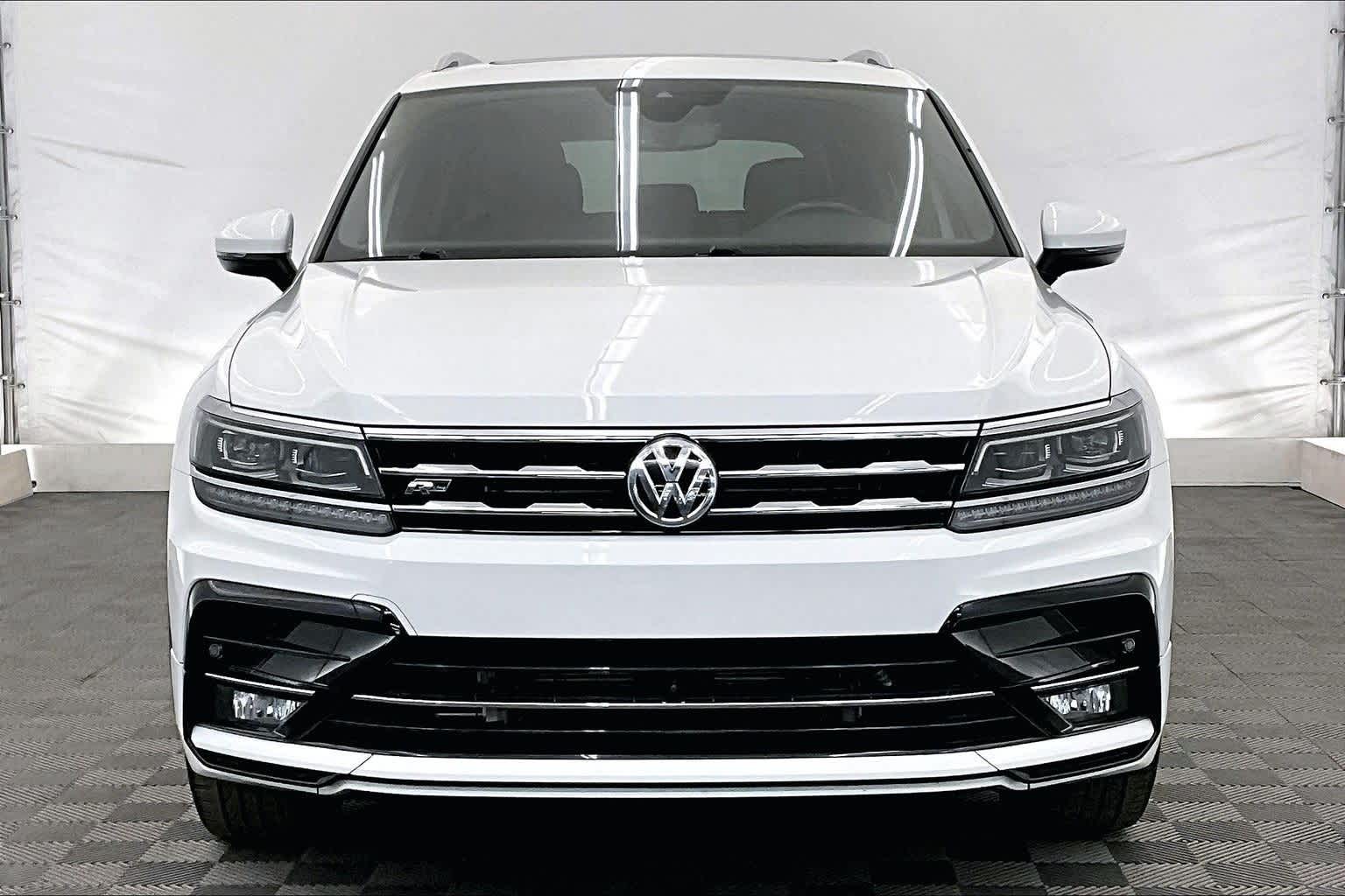Thumbnail: 2020 Volkswagen Tiguan - 6