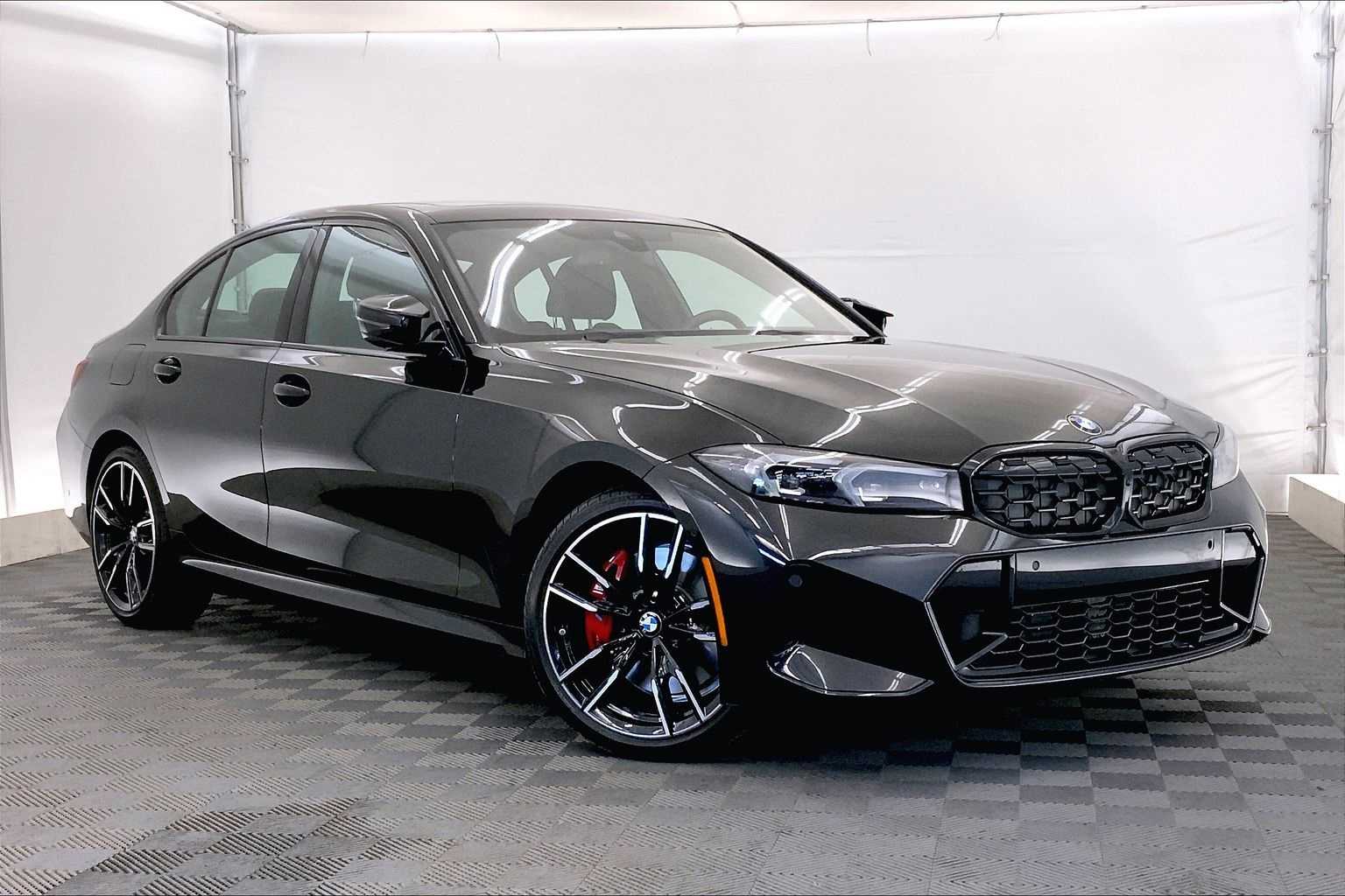 Thumbnail: 2023 BMW 3 Series - 21