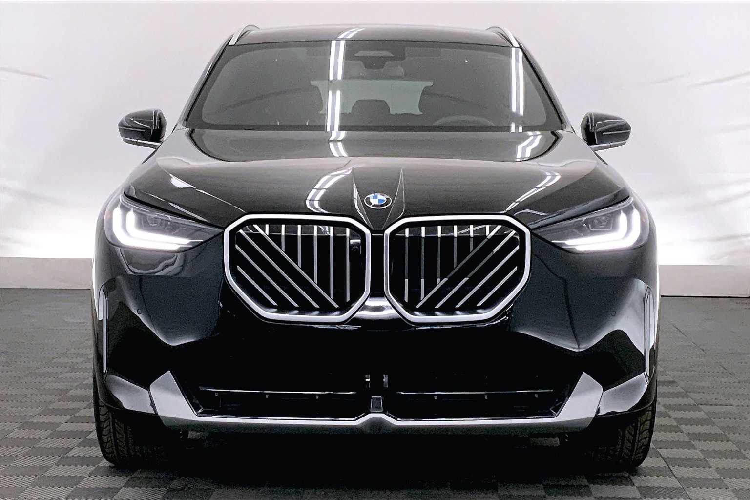Thumbnail: 2025 BMW X3 - 6