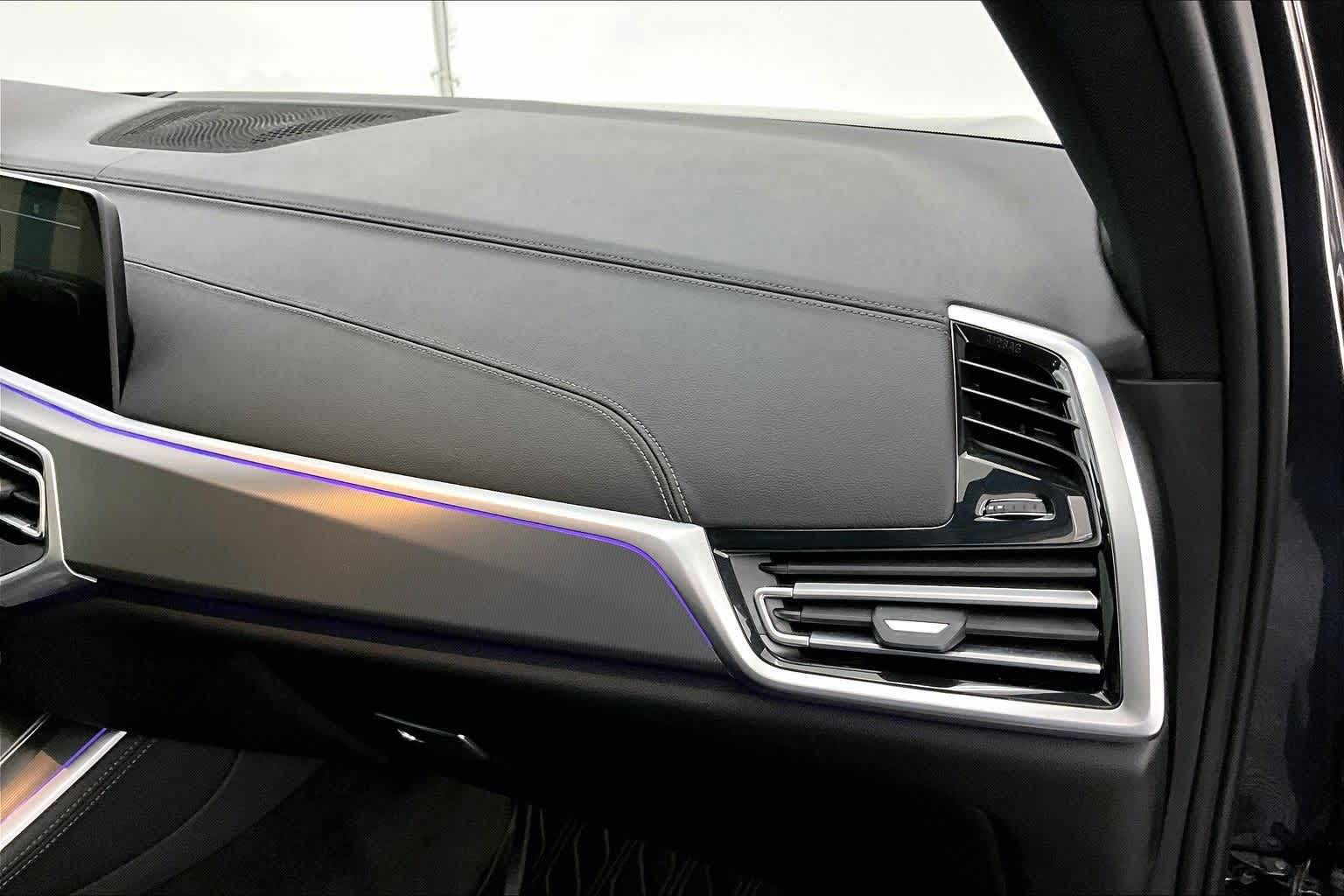 Thumbnail: 2021 BMW X5 - 23