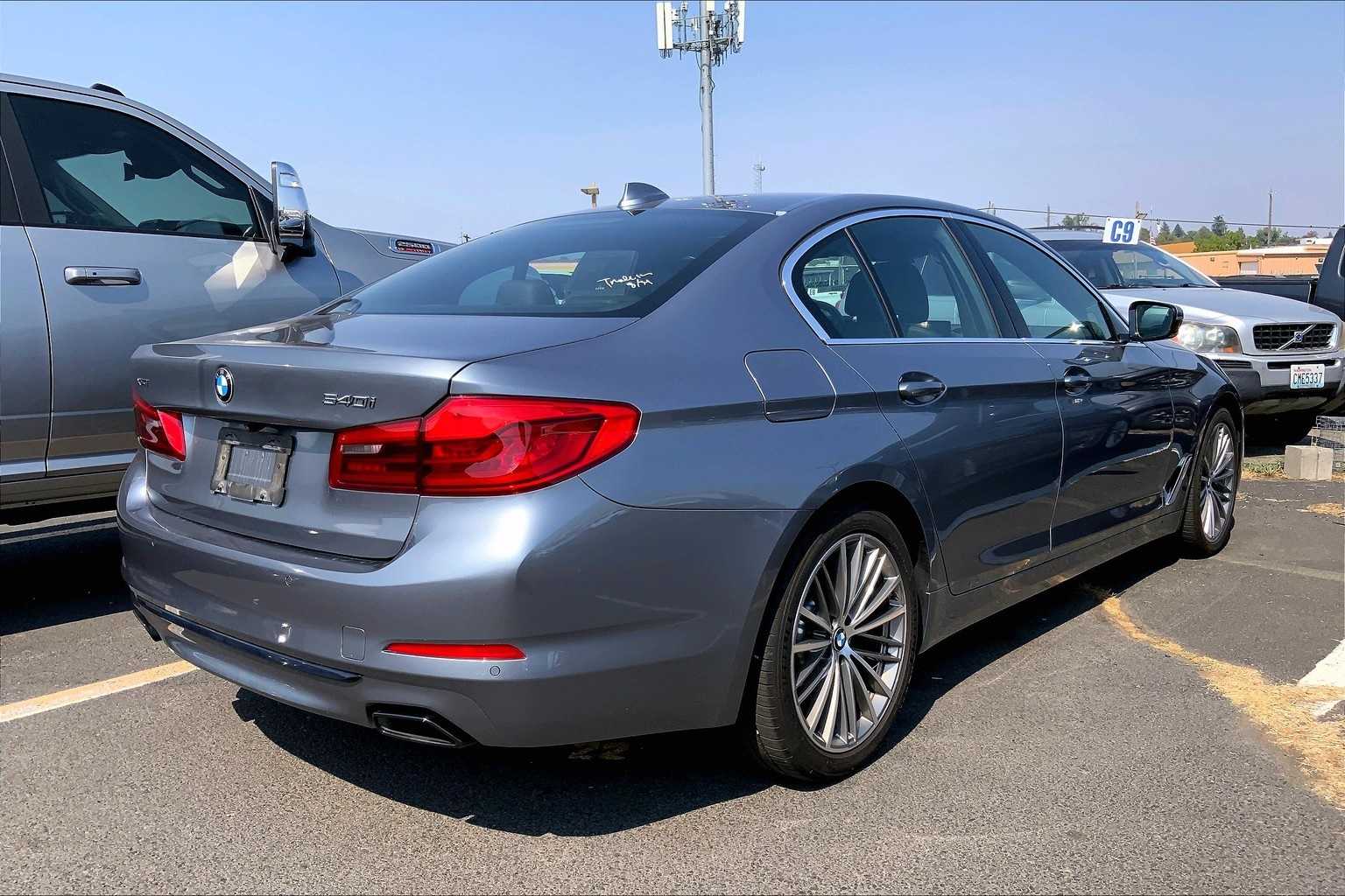 Thumbnail: 2020 BMW 5 Series - 19