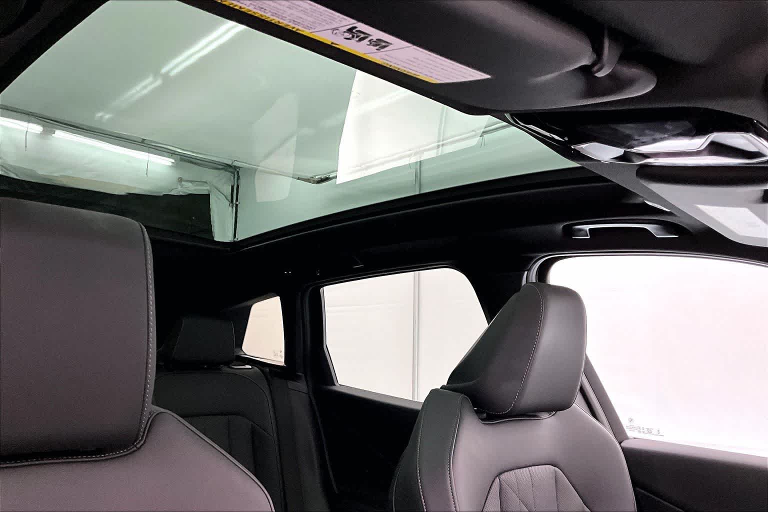 Thumbnail: 2025 BMW X3 - 30