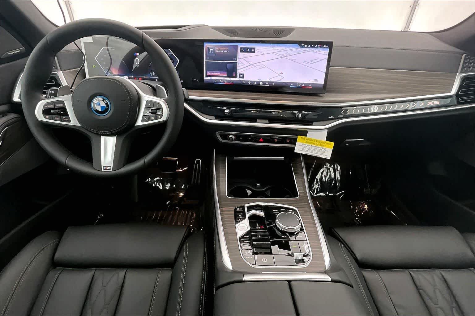 Thumbnail: 2026 BMW X5 - 10