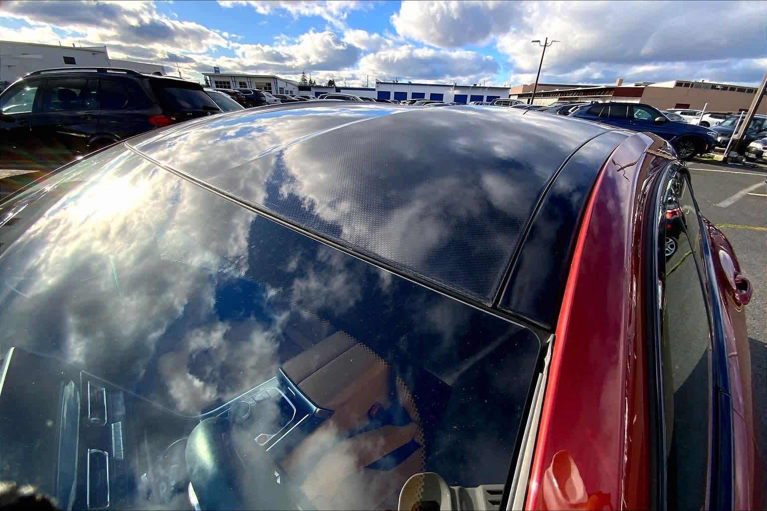 Thumbnail: 2021 BMW M8 - 13