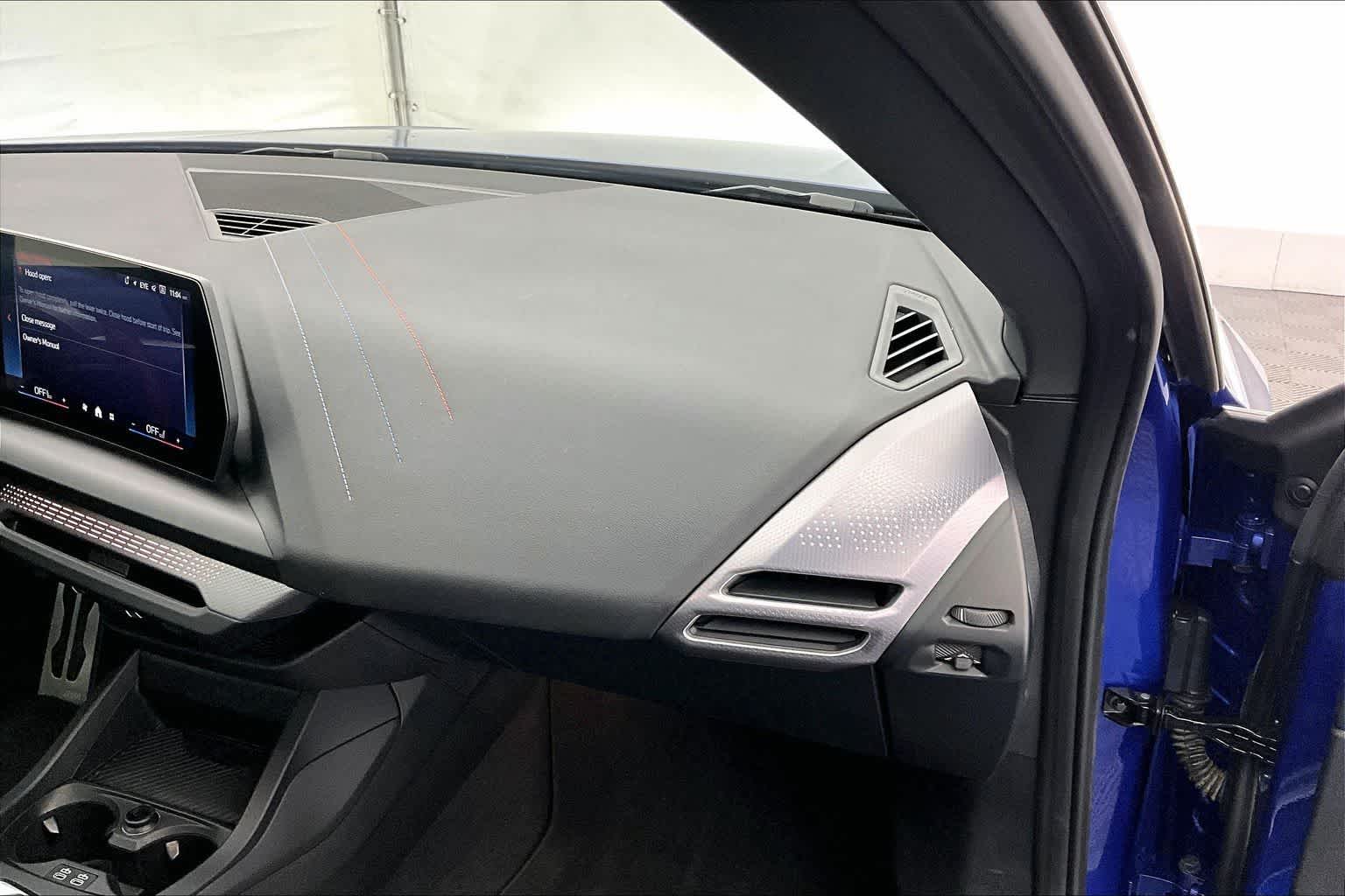 Thumbnail: 2025 BMW 2 Series - 23