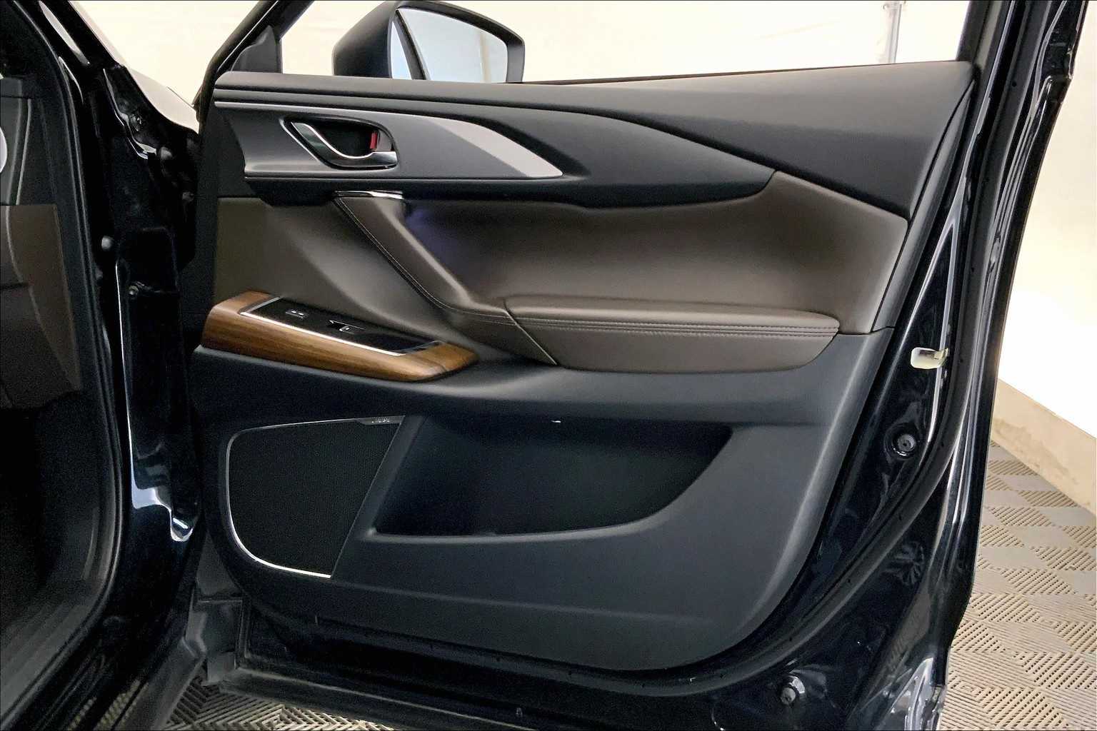2023 Mazda CX-9 Signature 28