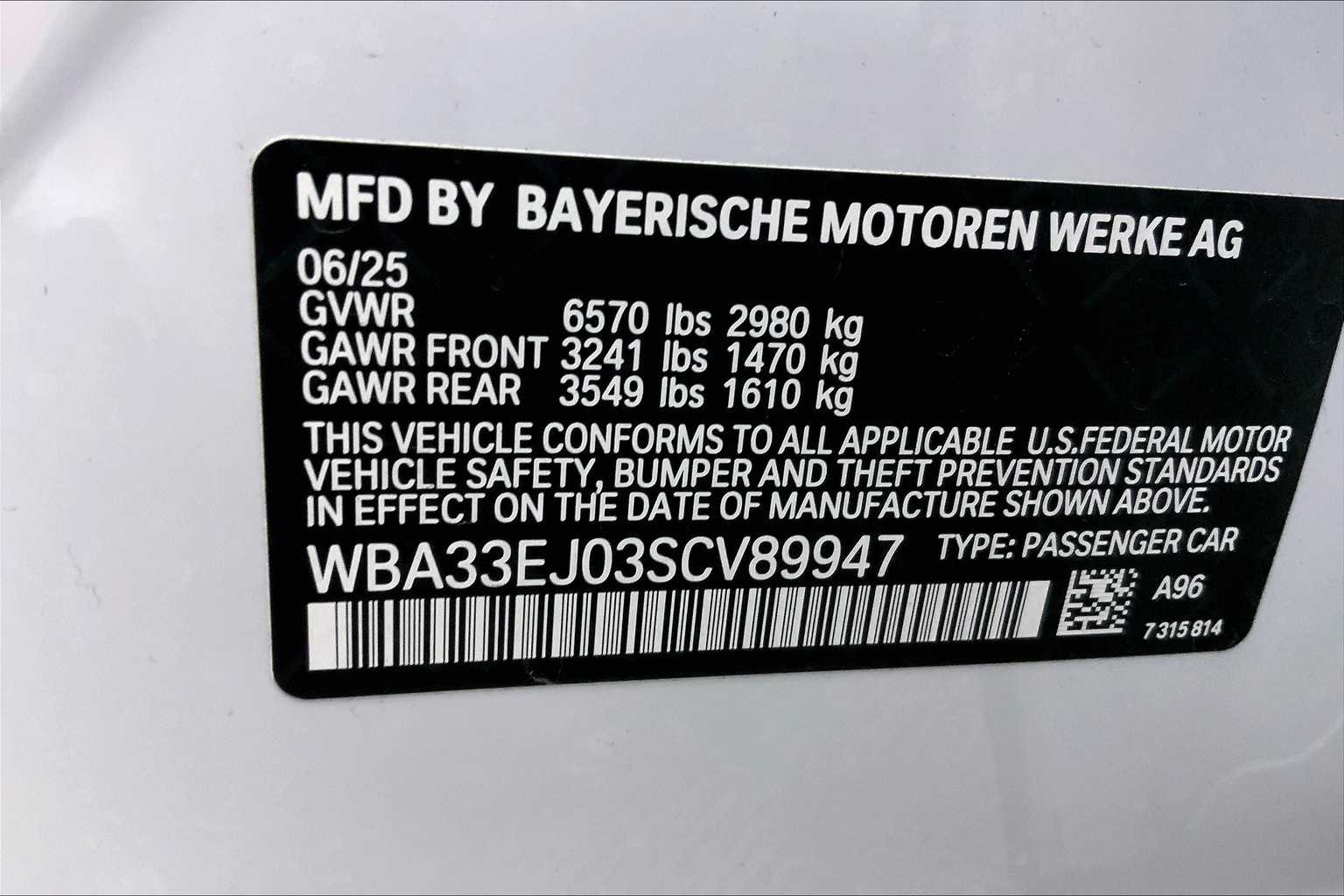 Thumbnail: 2025 BMW 7 Series - 22