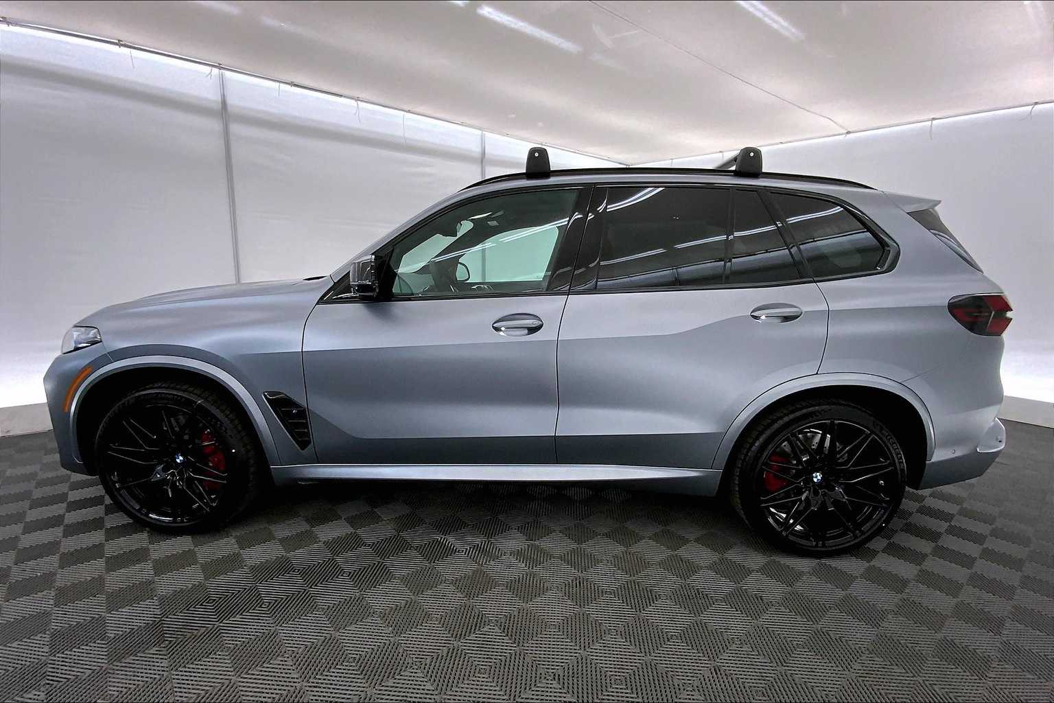 Thumbnail: 2026 BMW X5 - 3