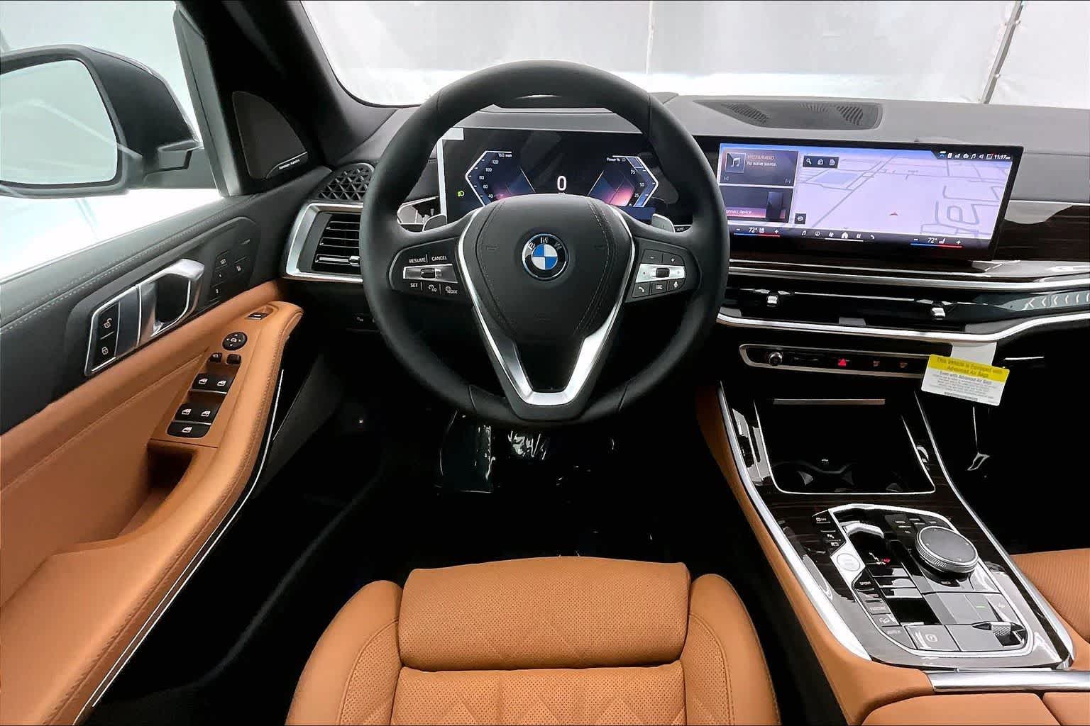 Thumbnail: 2026 BMW X5 - 15