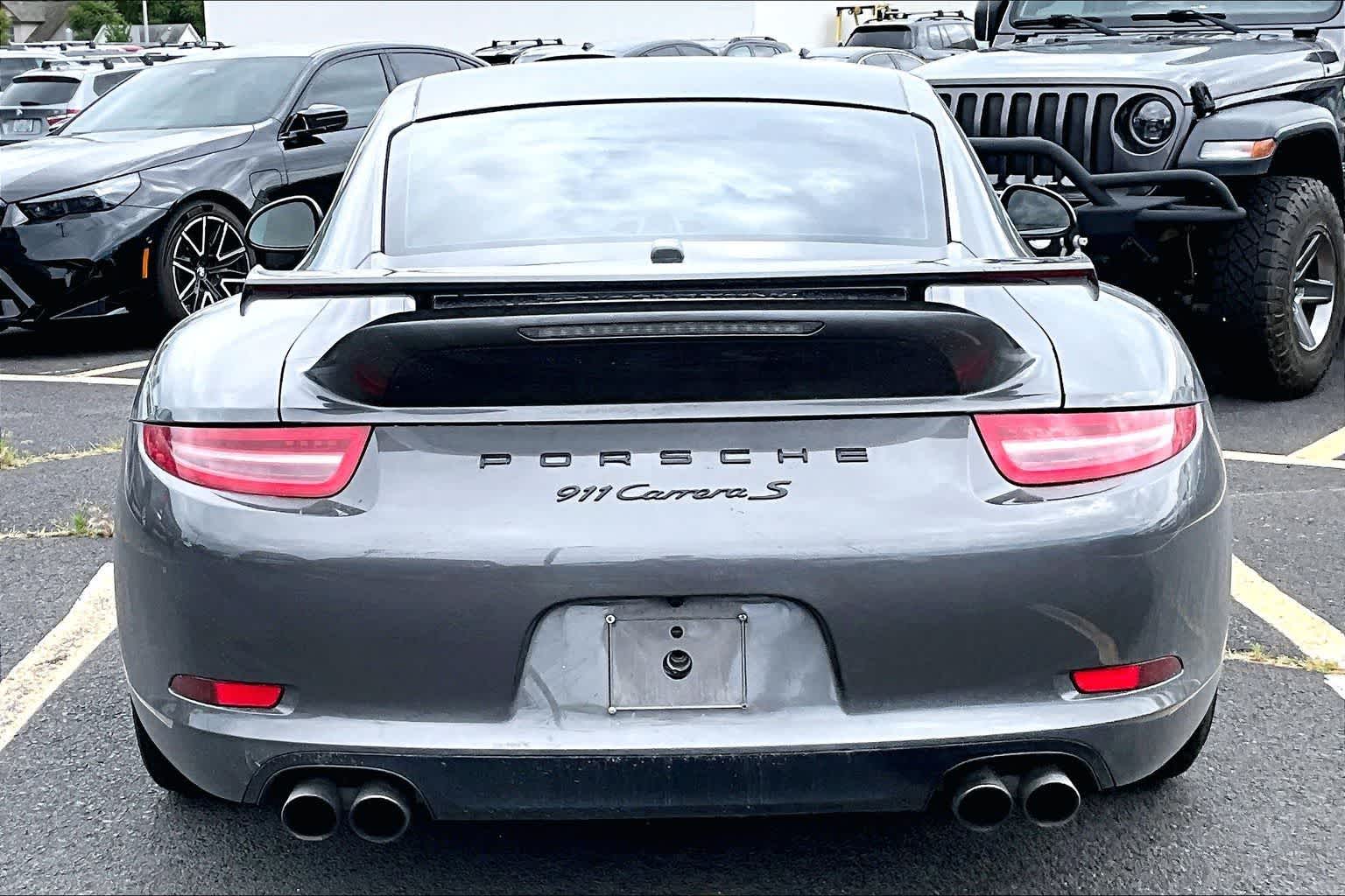 Thumbnail: 2013 Porsche 911 - 5