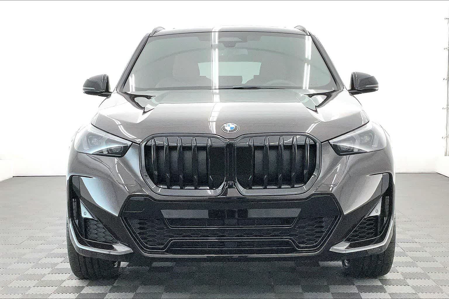 Thumbnail: 2026 BMW X1 - 6