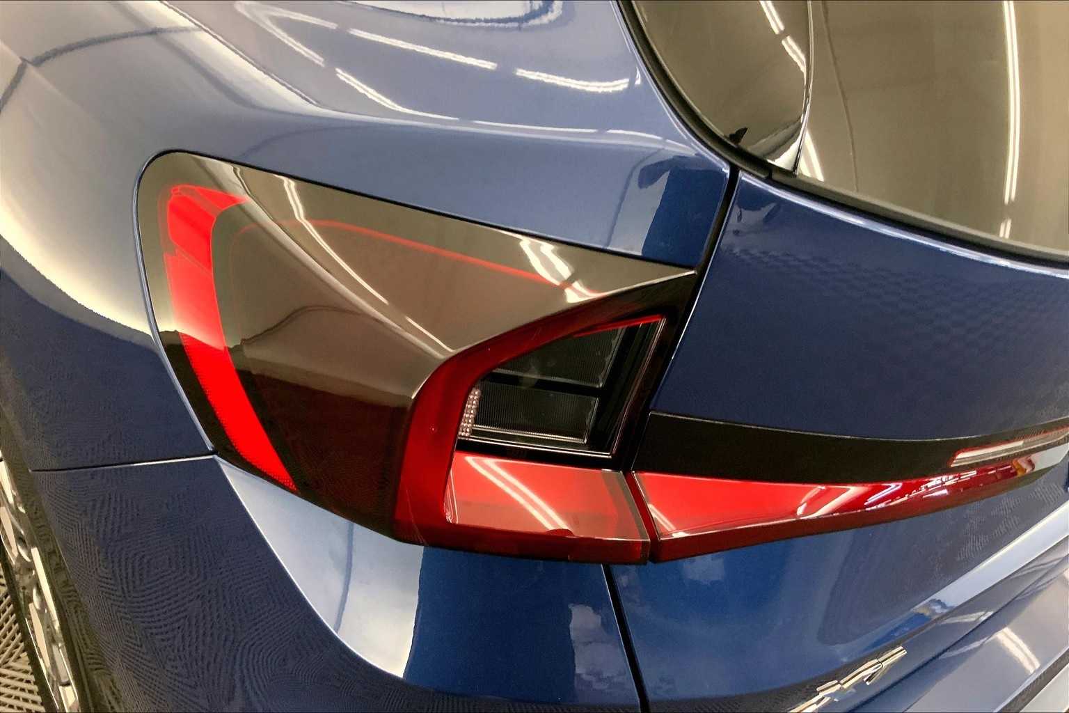 Thumbnail: 2025 BMW X1 - 32