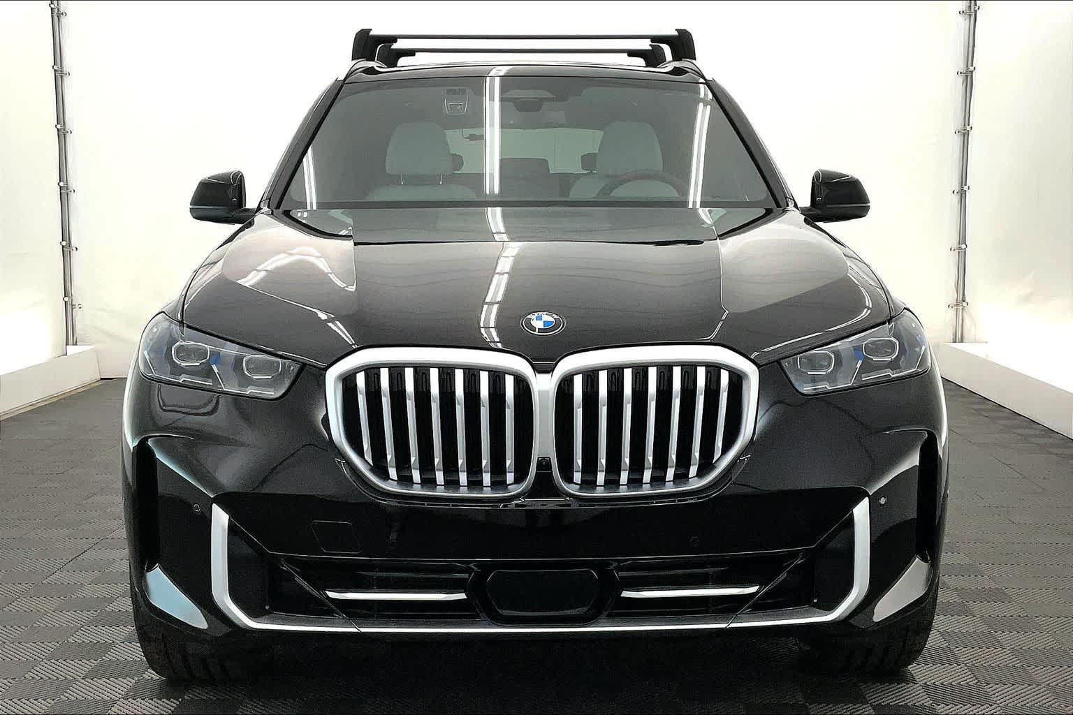 Thumbnail: 2026 BMW X5 - 6