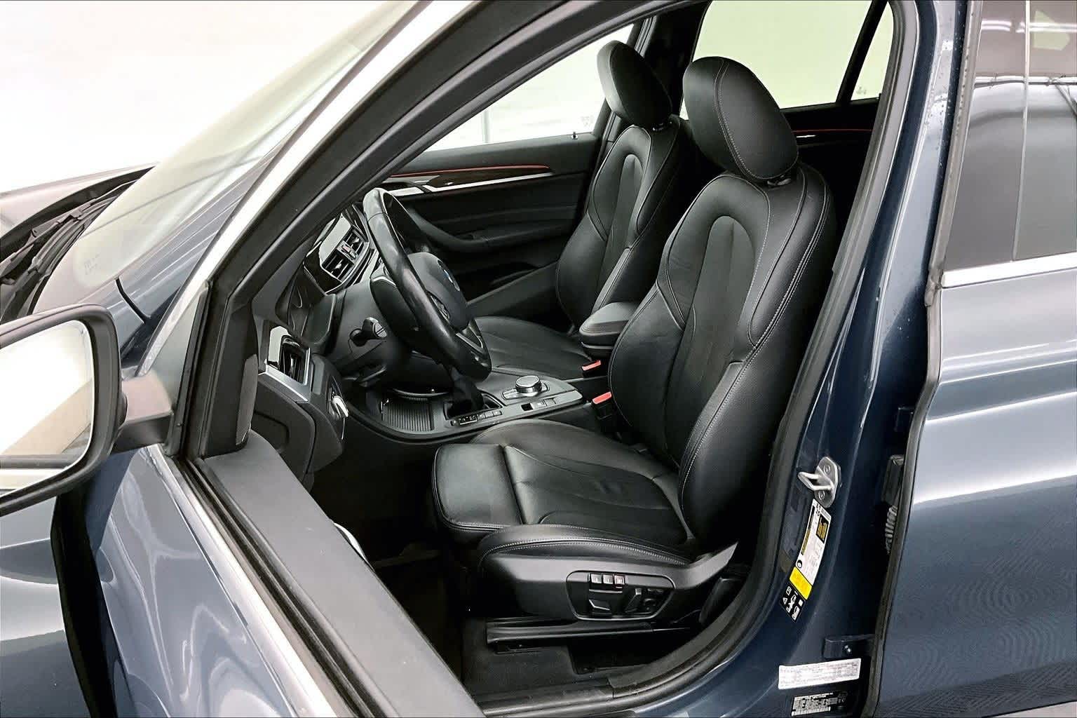 Thumbnail: 2017 BMW X1 - 11