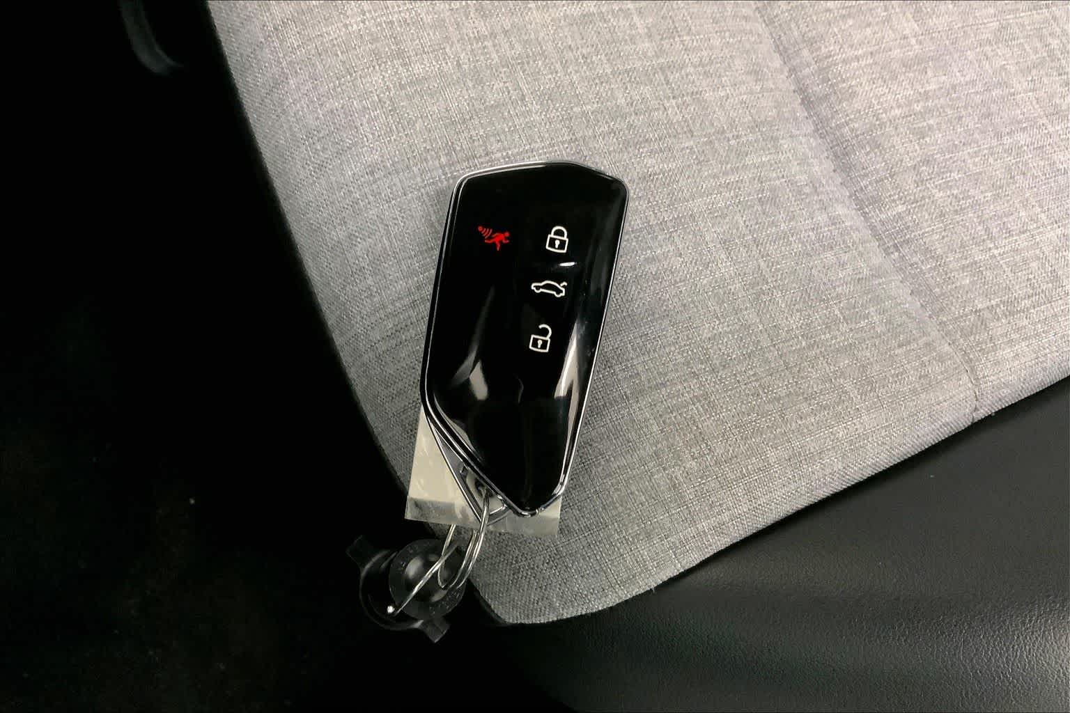 Thumbnail: 2023 Volkswagen ID.4 - 19