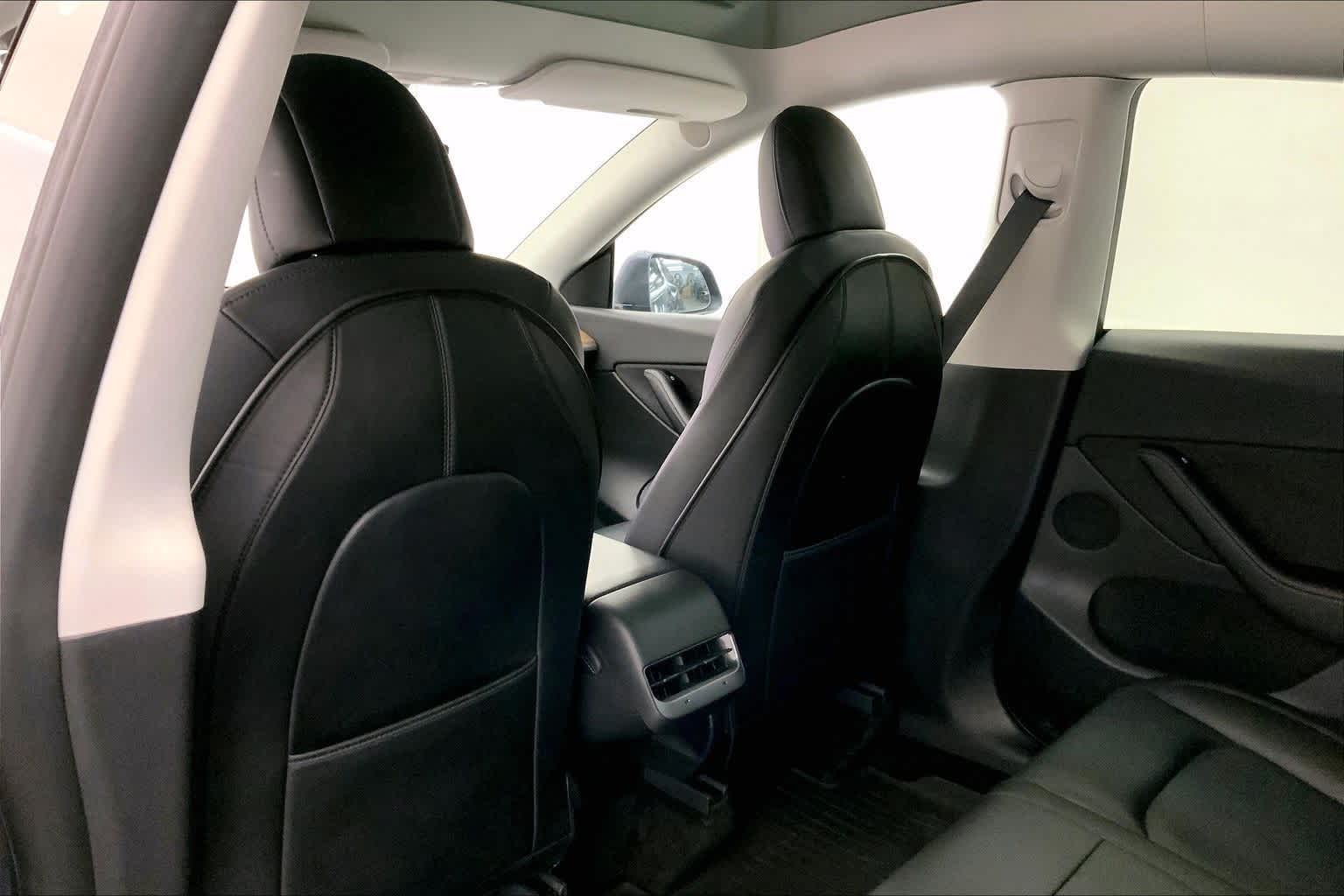 Thumbnail: 2022 Tesla Model Y - 12