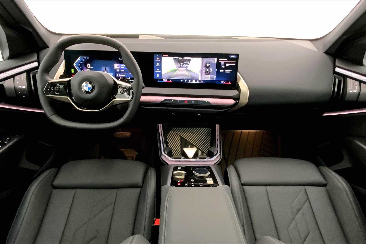 Thumbnail: 2025 BMW X3 - 10