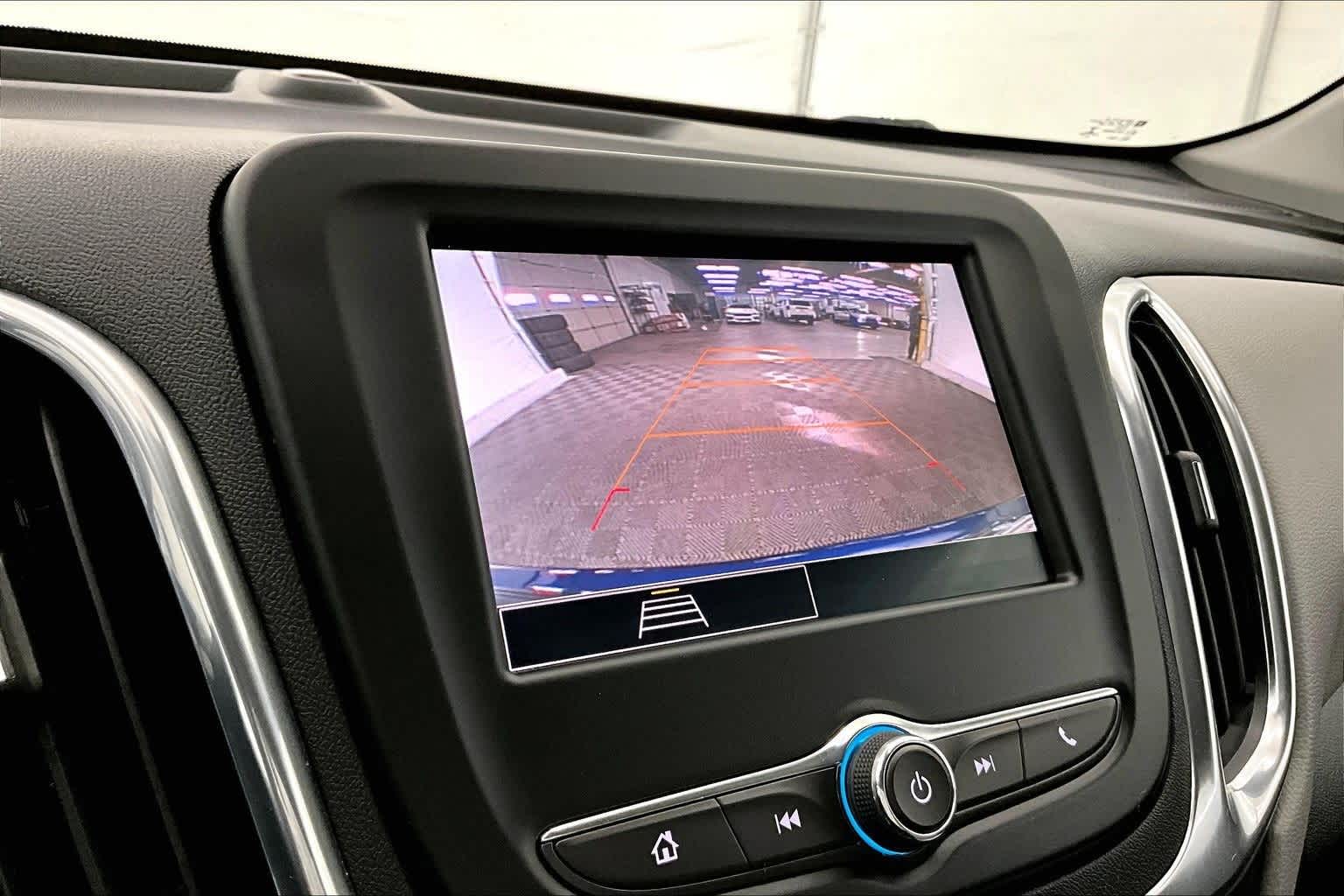 Thumbnail: 2023 Chevrolet Equinox - 26