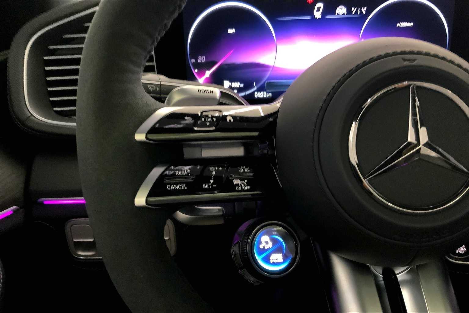 Thumbnail: 2024 Mercedes-Benz GLE - 24