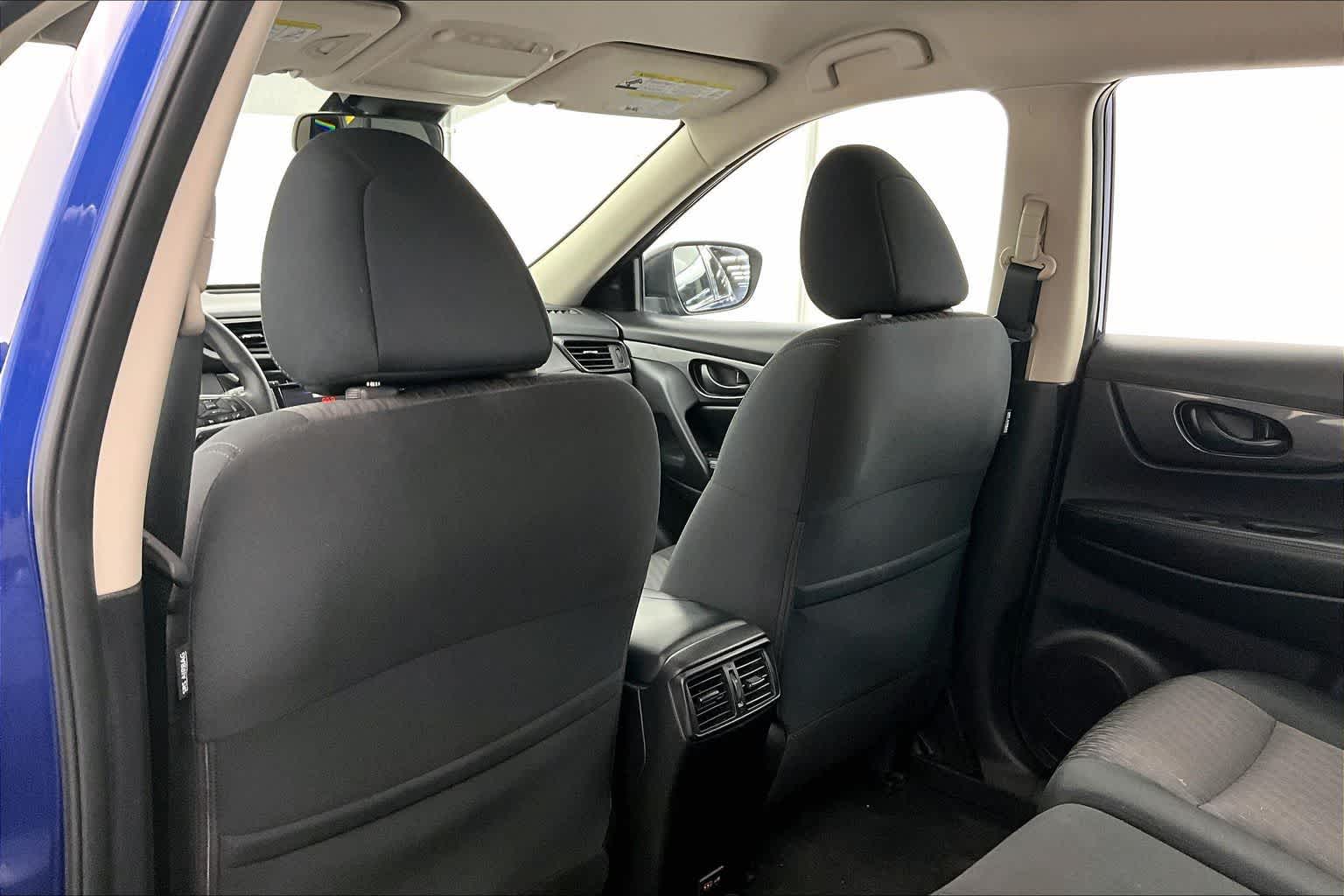 Thumbnail: 2020 Nissan Rogue - 13