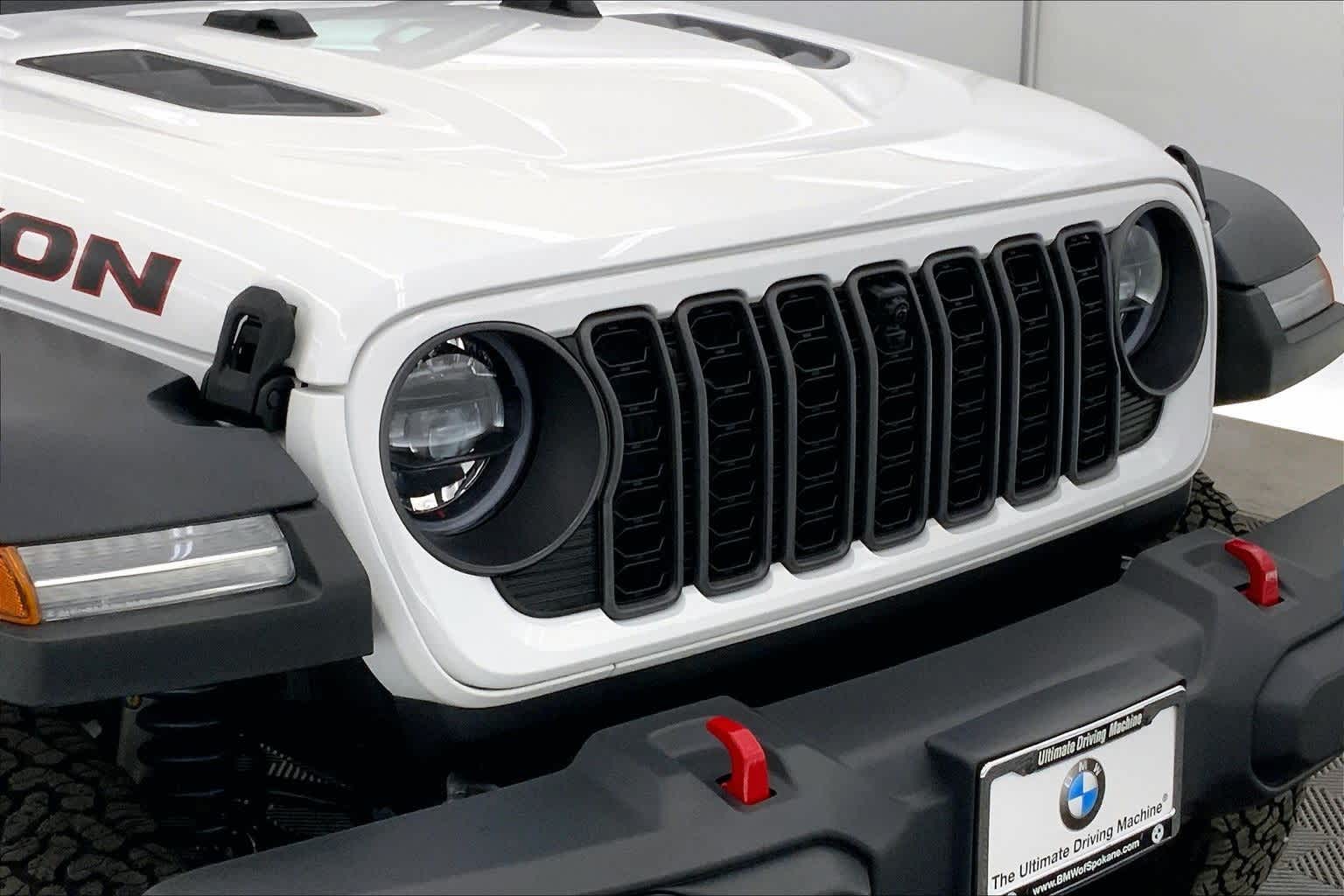 Thumbnail: 2024 Jeep Wrangler - 33