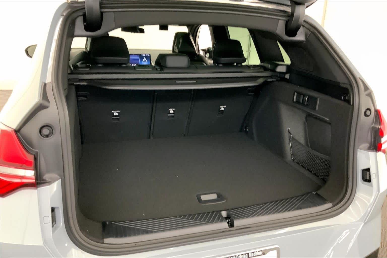 Thumbnail: 2026 BMW X3 - 19