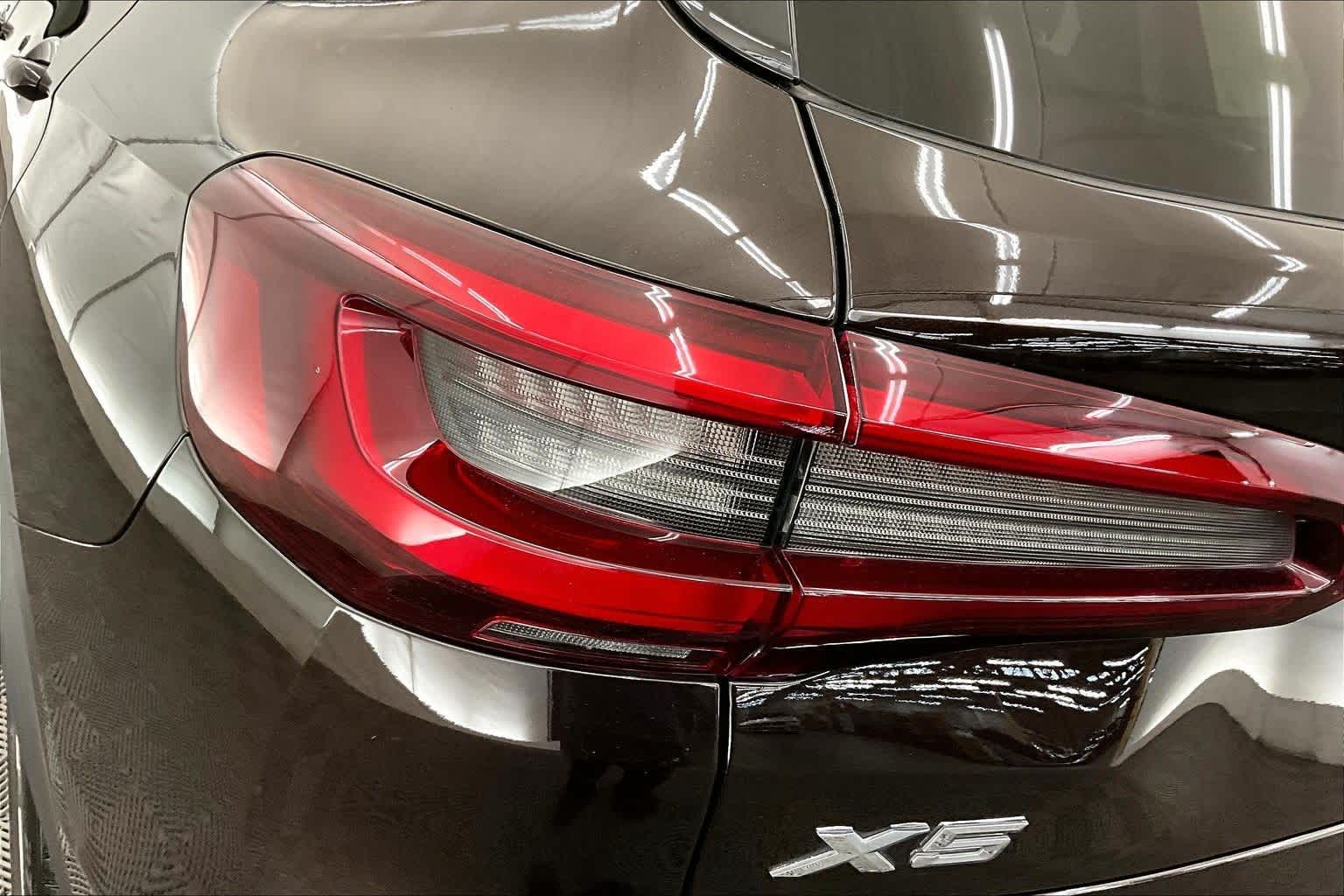 Thumbnail: 2022 BMW X5 - 32