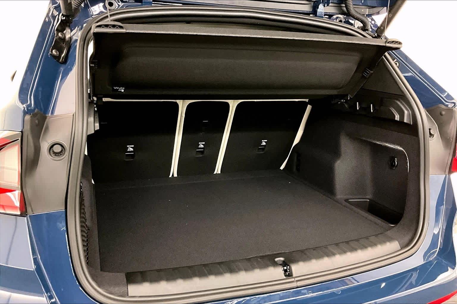 Thumbnail: 2026 BMW X1 - 19