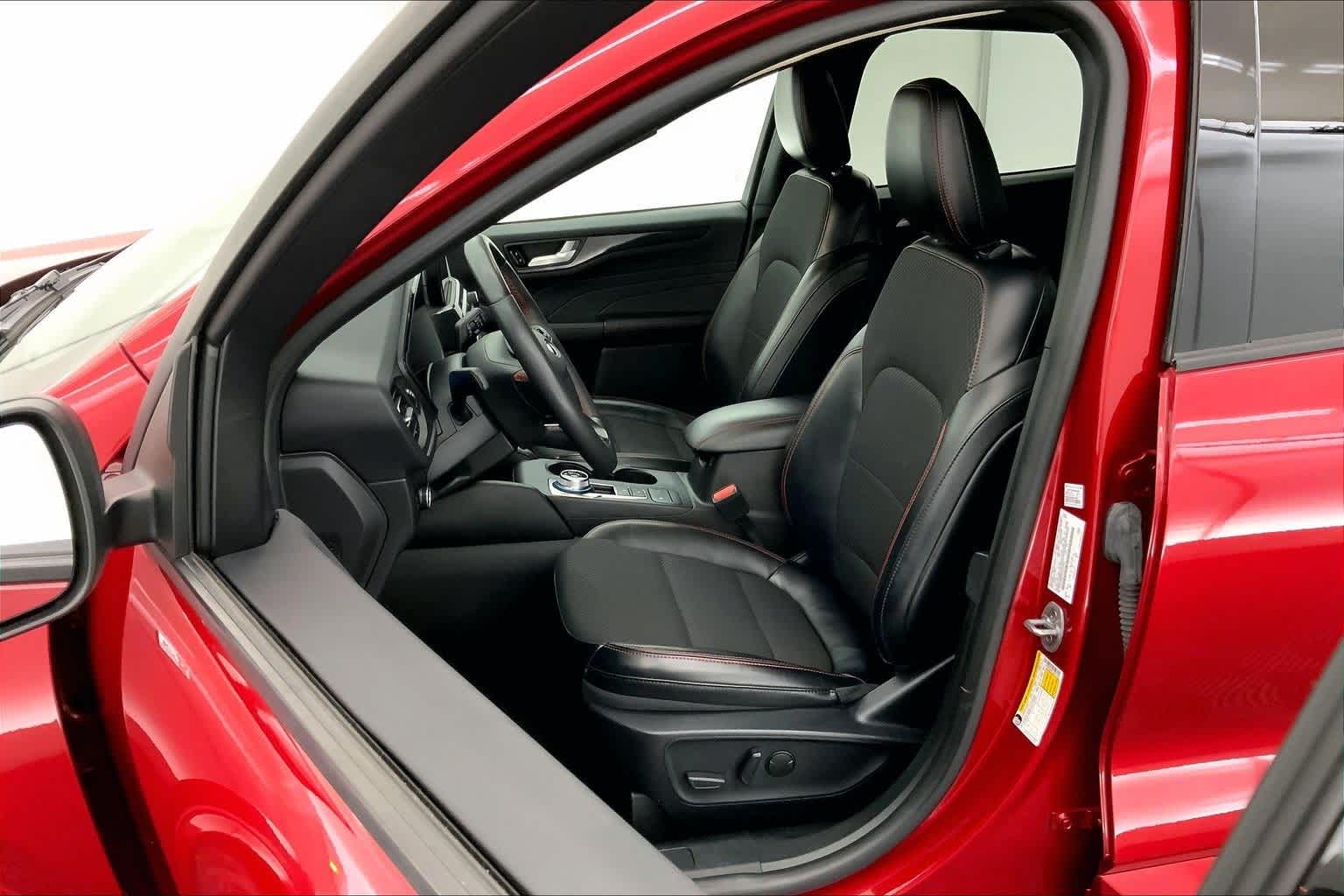 Thumbnail: 2024 Ford Escape - 11