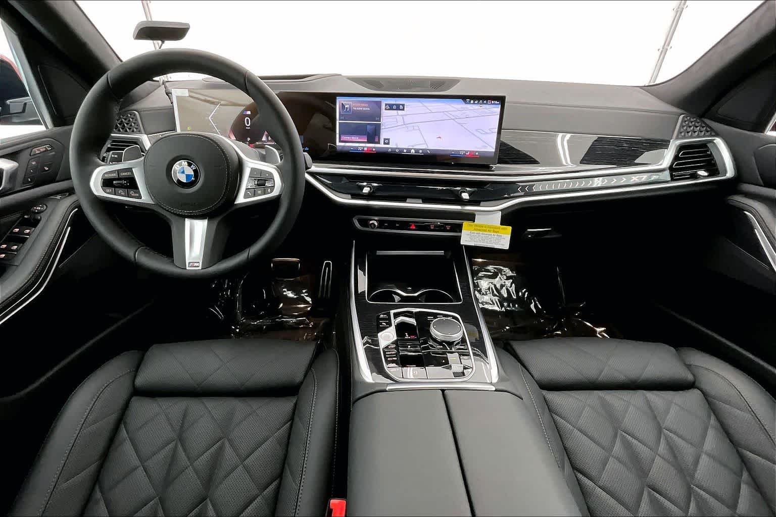 Thumbnail: 2026 BMW X7 - 10