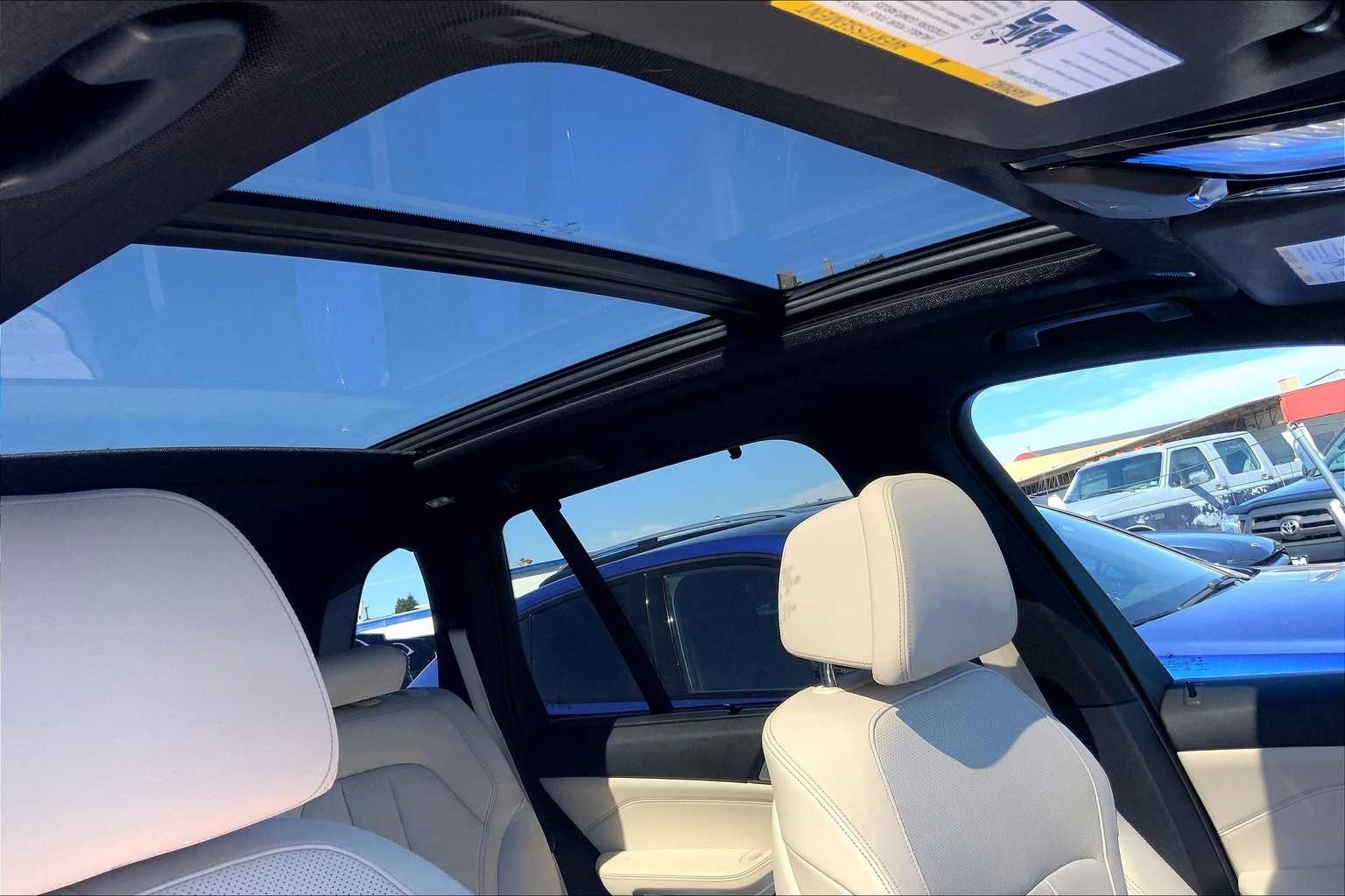 Thumbnail: 2019 BMW X5 - 20