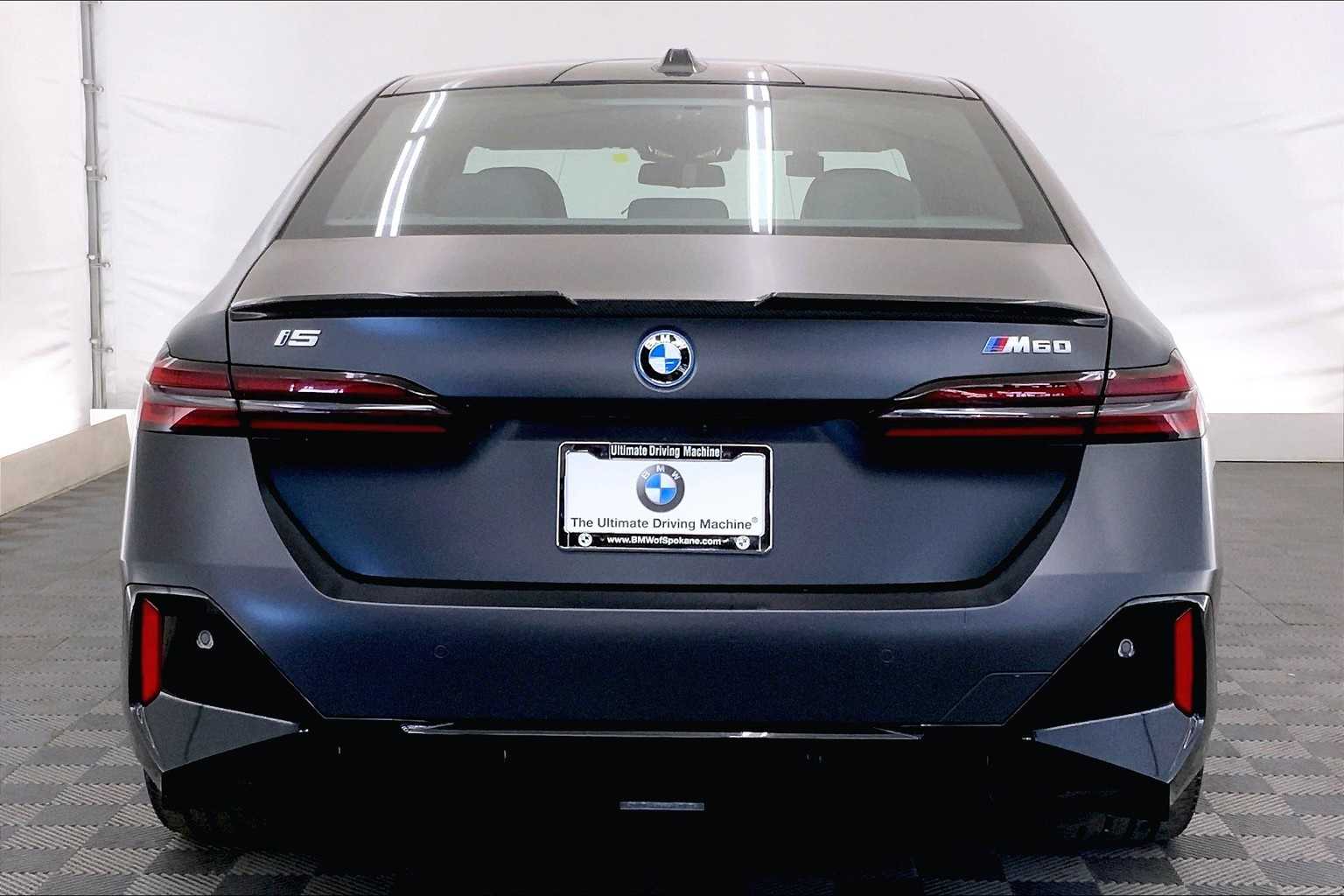 Thumbnail: 2025 BMW i5 - 5