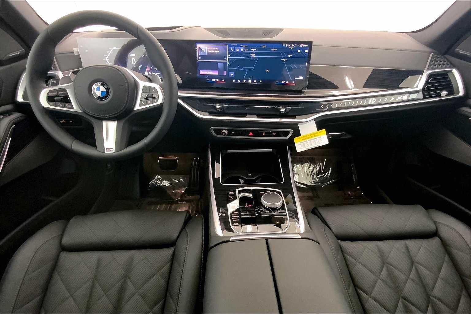Thumbnail: 2026 BMW X5 - 10