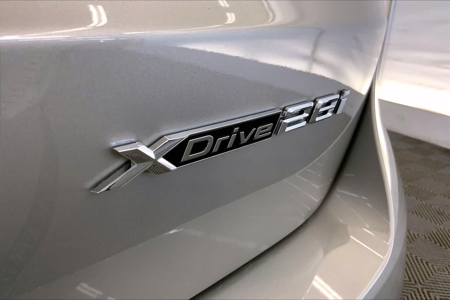 Thumbnail: 2025 BMW X1 - 7