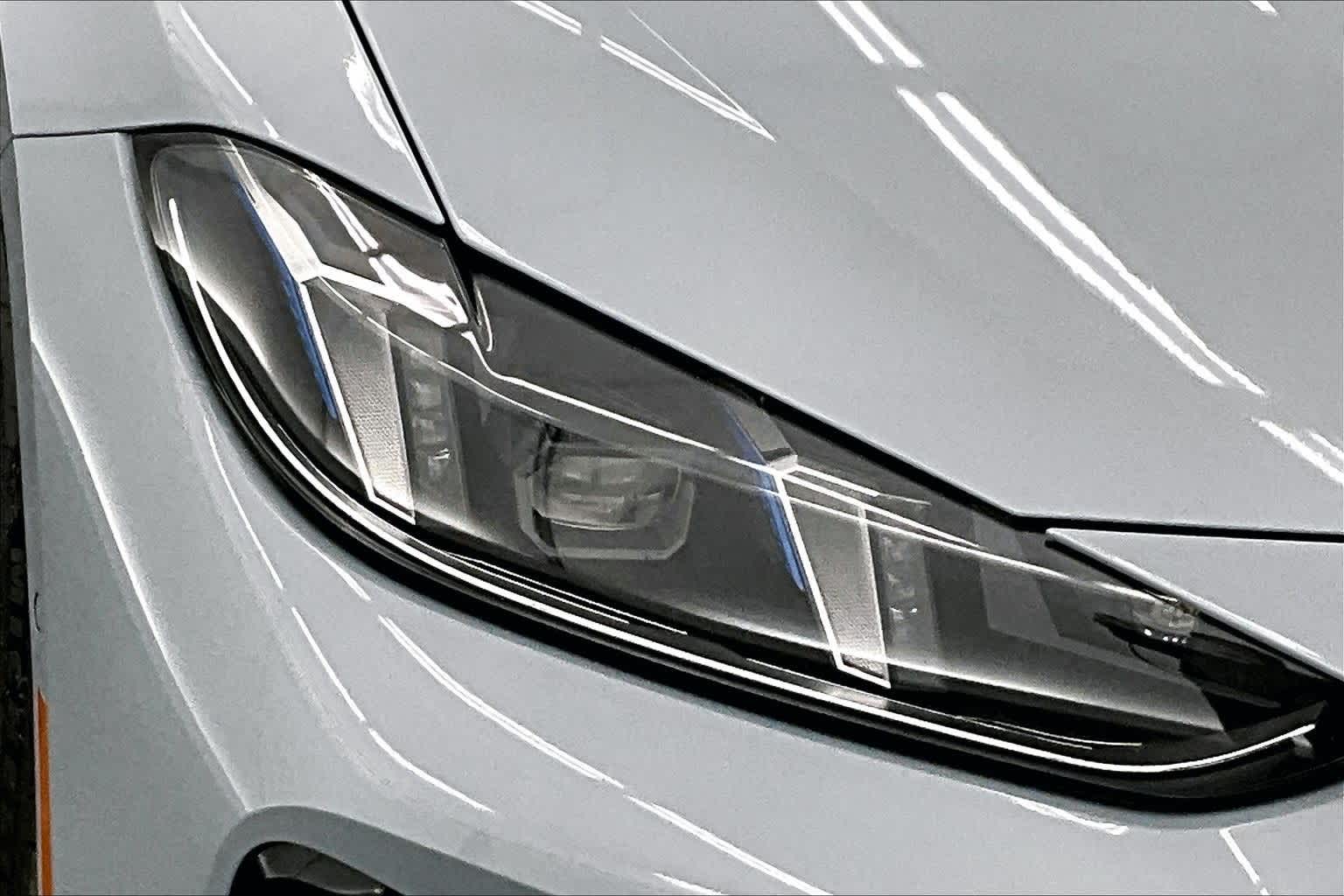 Thumbnail: 2025 BMW i4 - 31