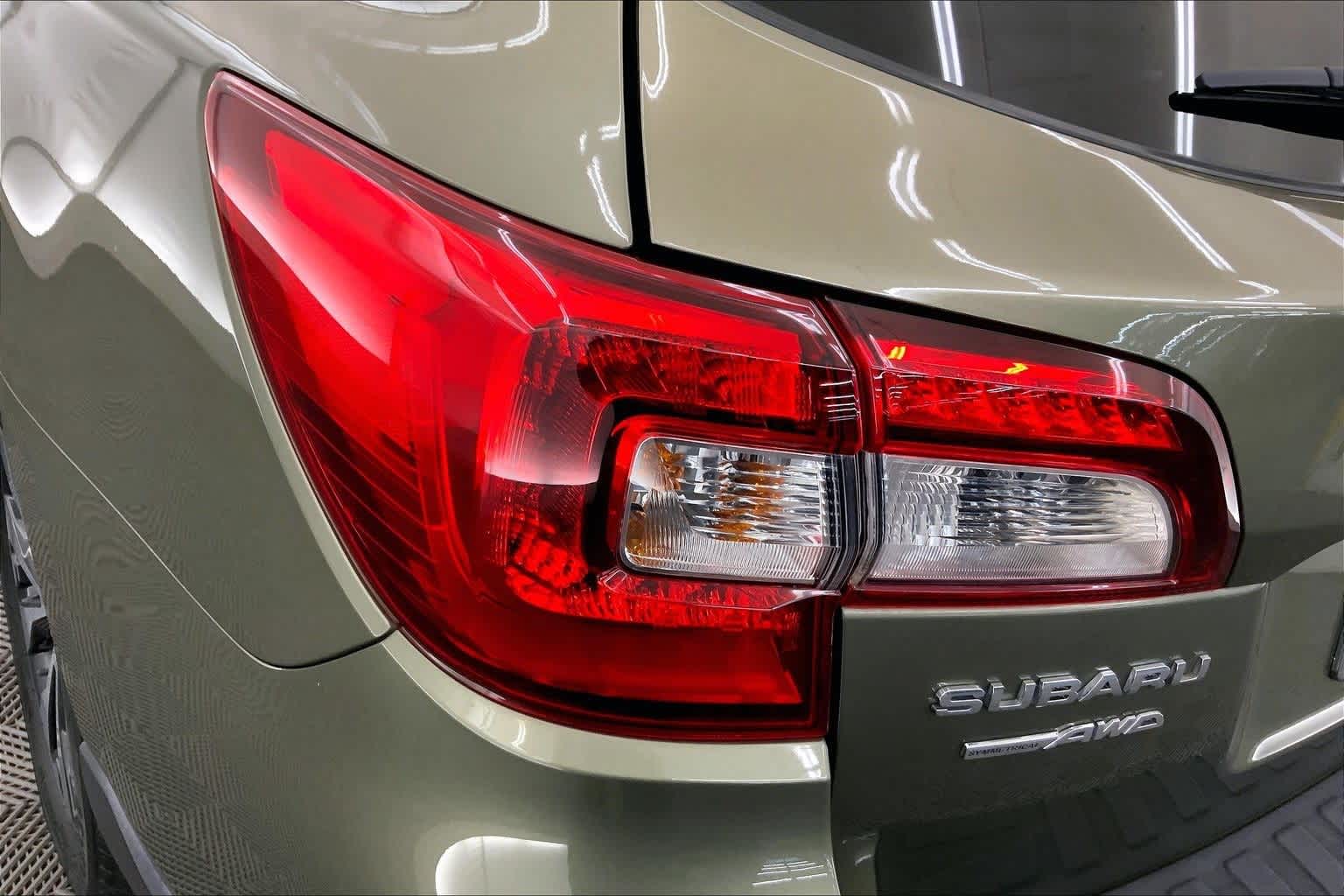 Thumbnail: 2016 Subaru Outback - 32