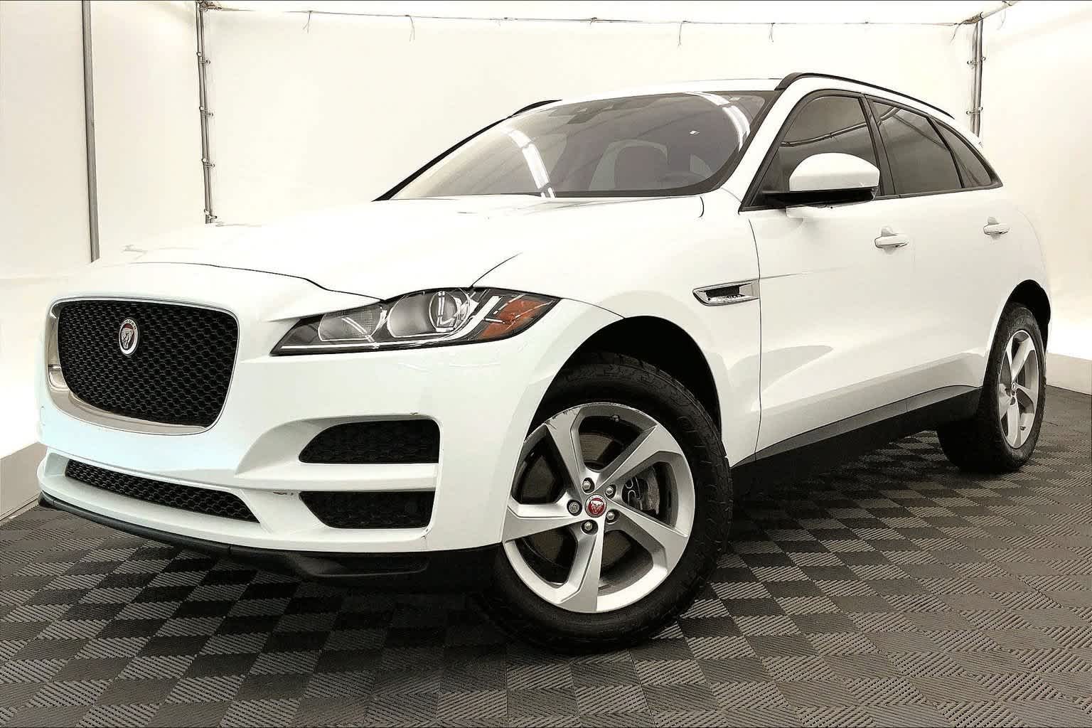 2018 Jaguar F-PACE Premium