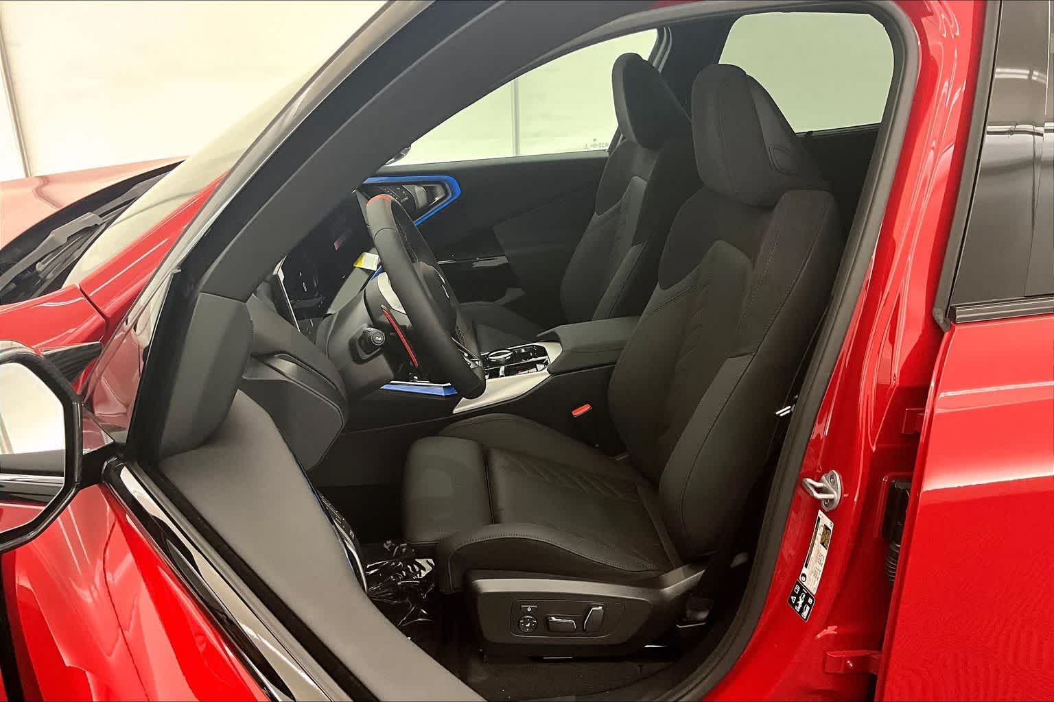 Thumbnail: 2026 BMW X3 - 11