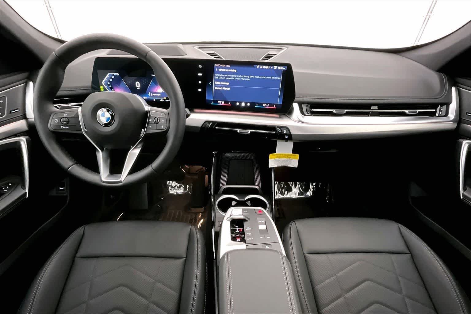 Thumbnail: 2026 BMW X1 - 10