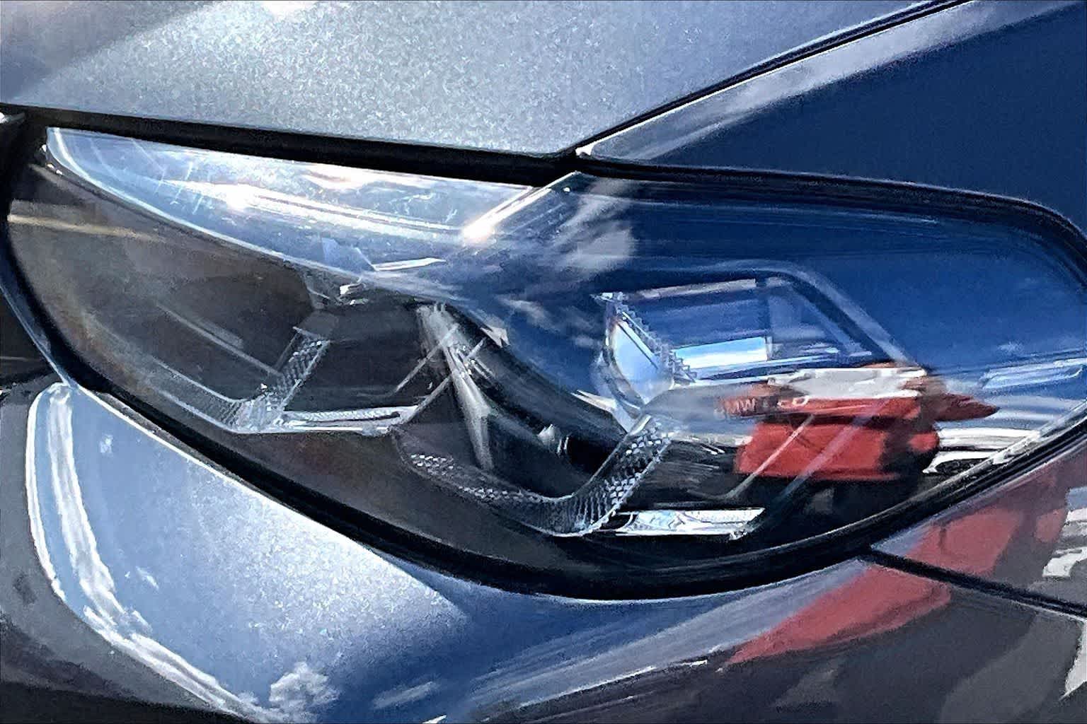 Thumbnail: 2023 BMW X4 - 16