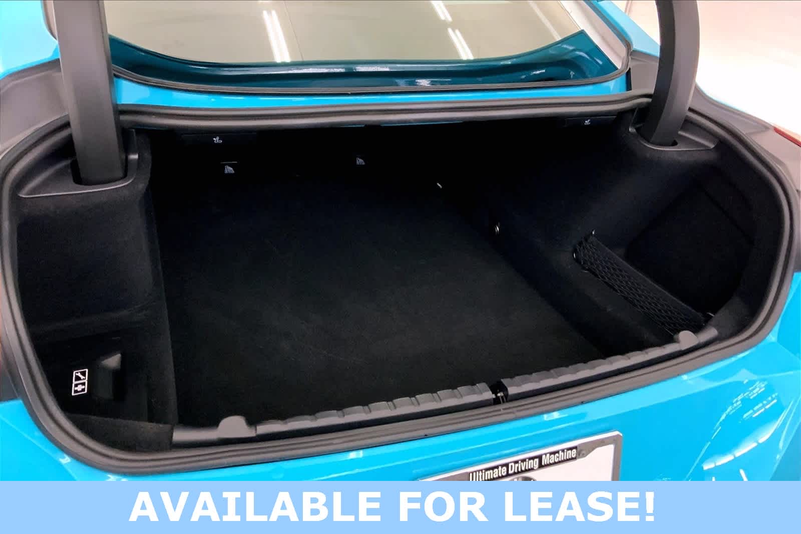 Thumbnail: 2025 BMW M8 - 17