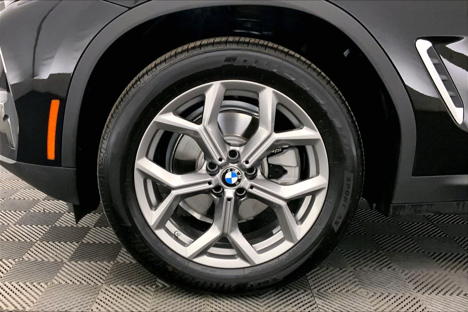 Thumbnail: 2024 BMW X3 - 8