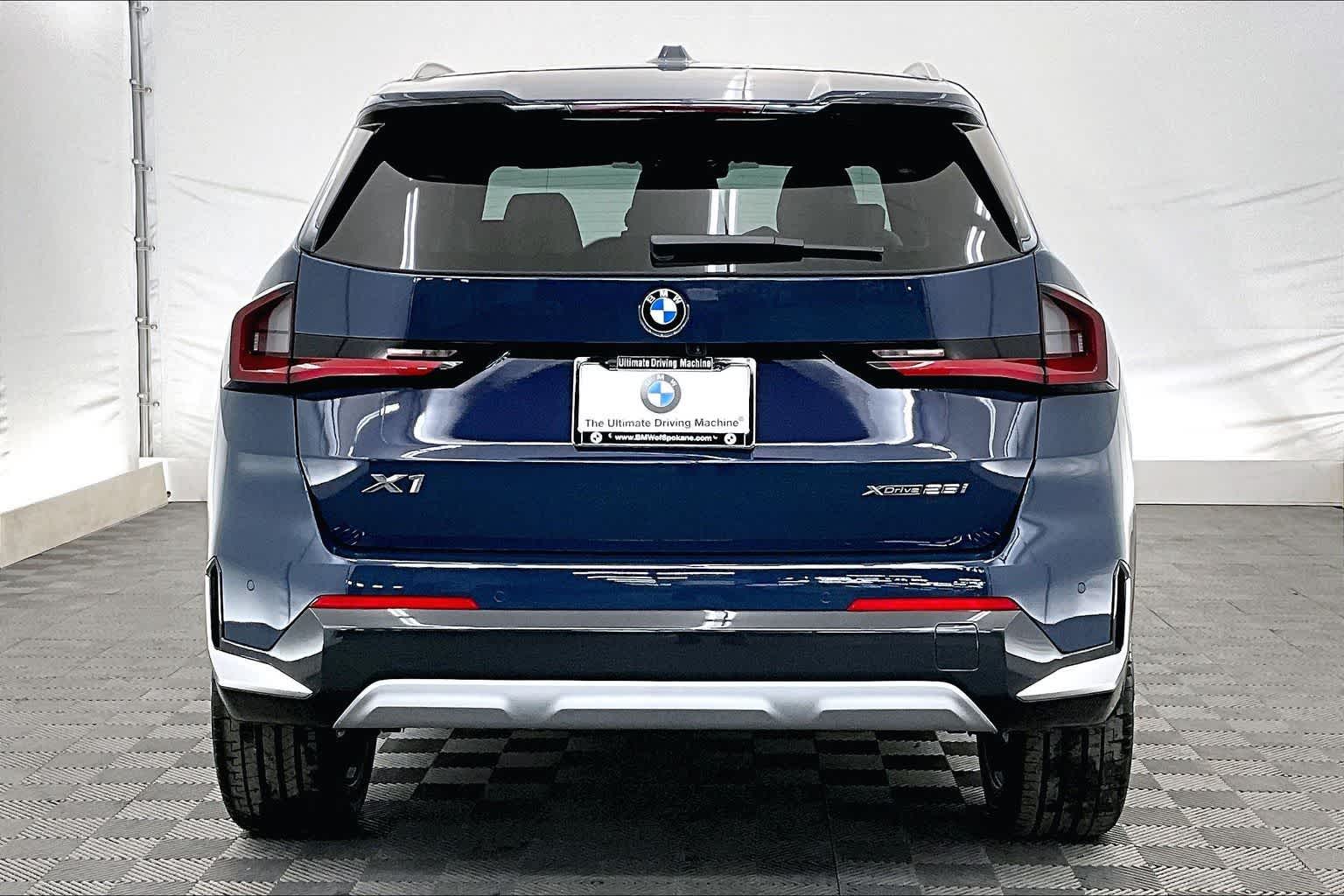 Thumbnail: 2026 BMW X1 - 5